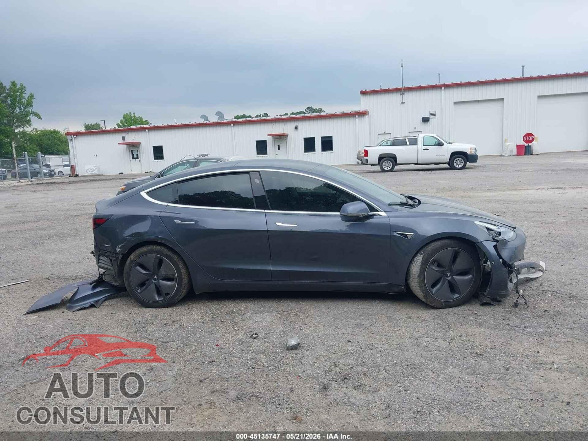 TESLA MODEL 3 2019 - 5YJ3E1EBXKF209975