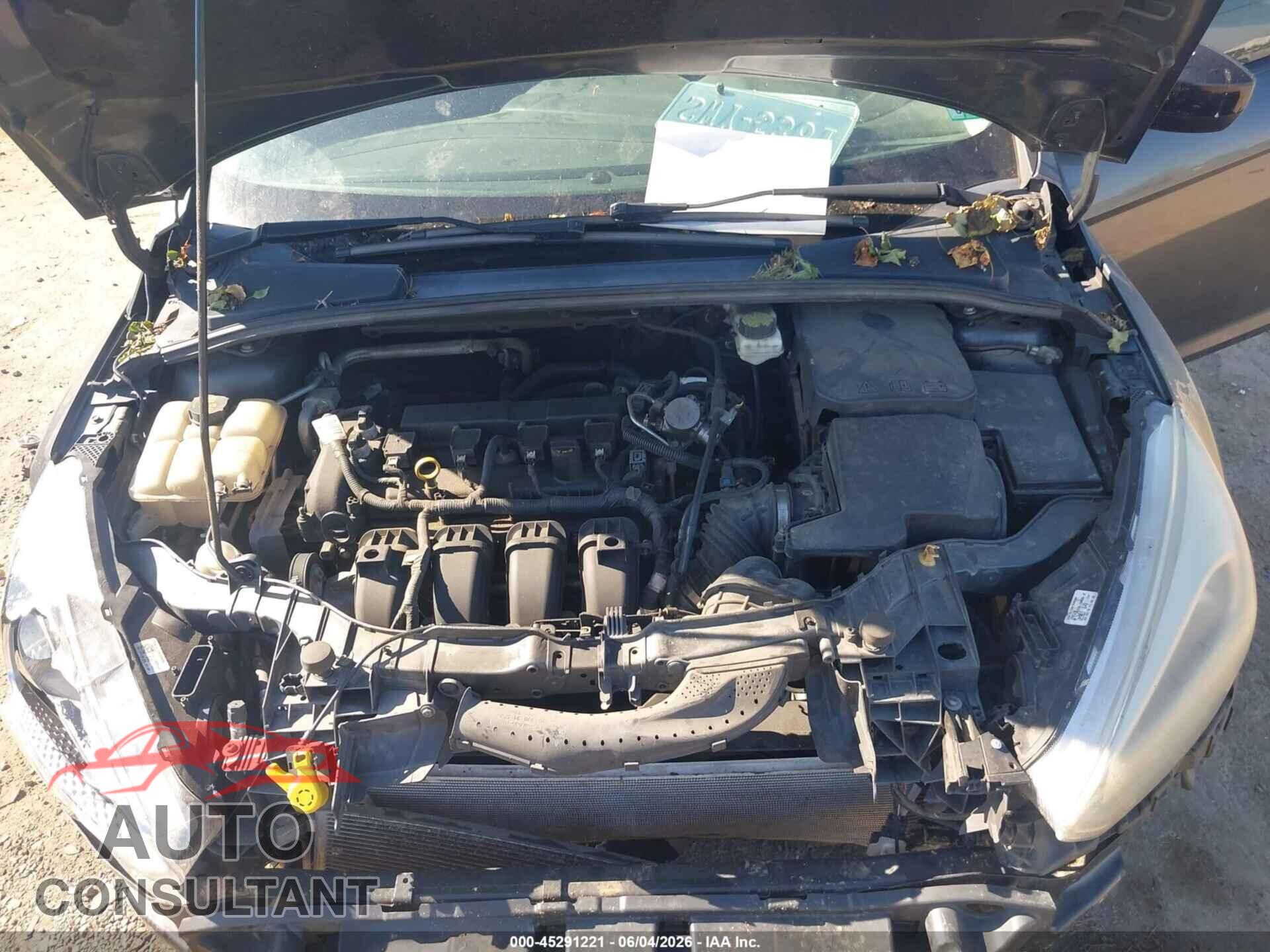 FORD FOCUS 2018 - 1FADP3F29JL280398
