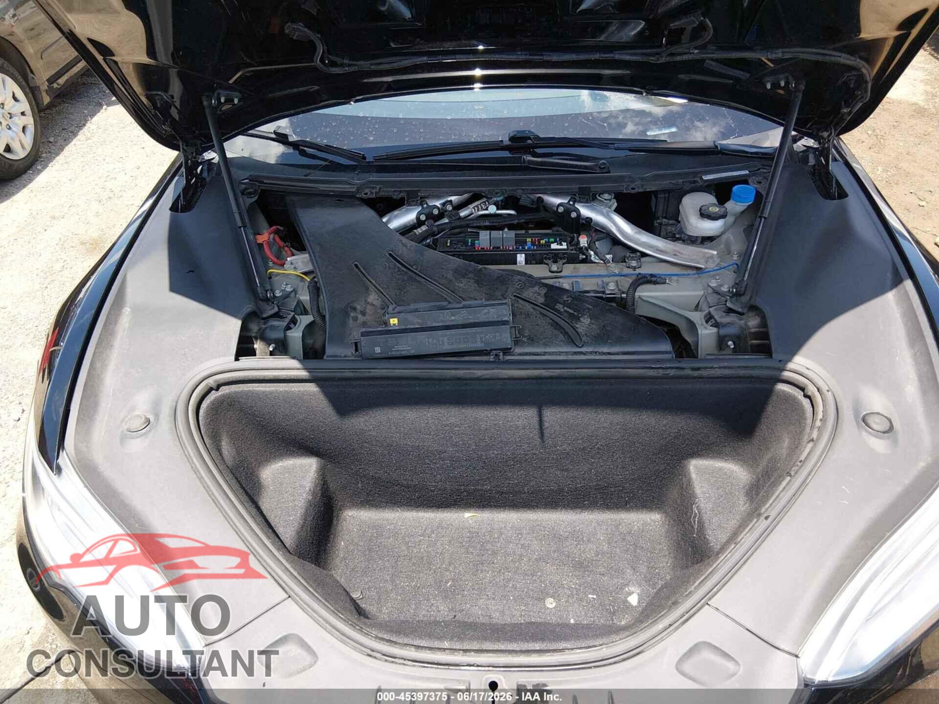 TESLA MODEL S 2018 - 5YJSA1E20JF296842
