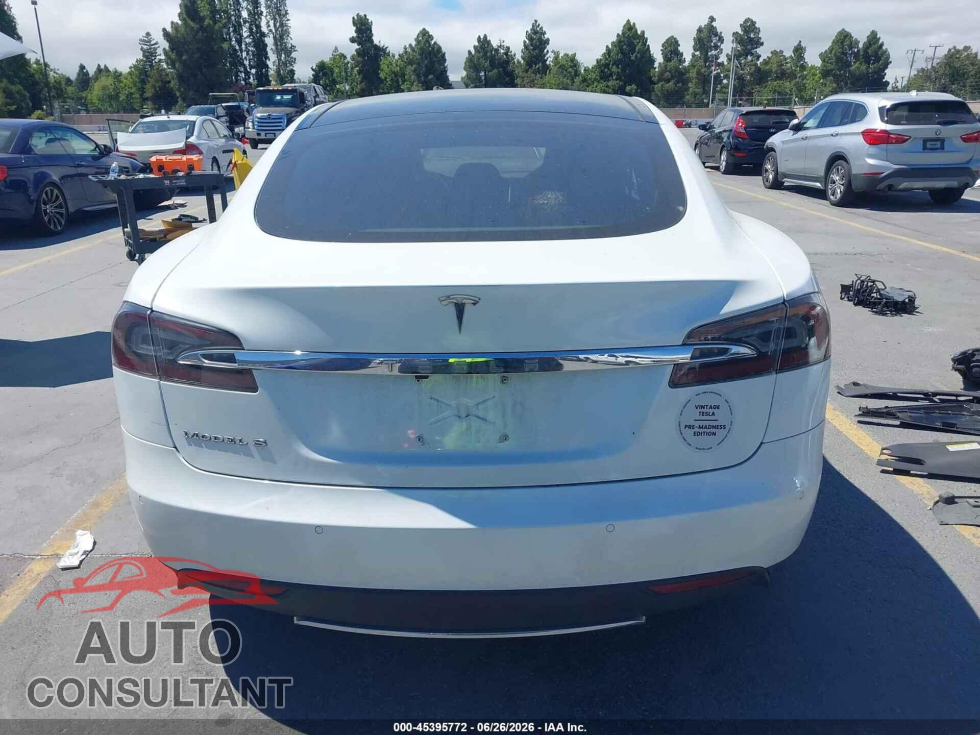 TESLA MODEL S 2016 - 5YJSA1E15GF131742