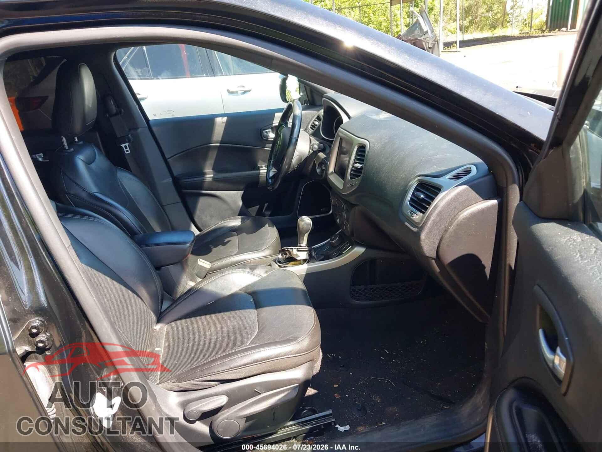 JEEP COMPASS 2020 - 3C4NJDCB8LT147097