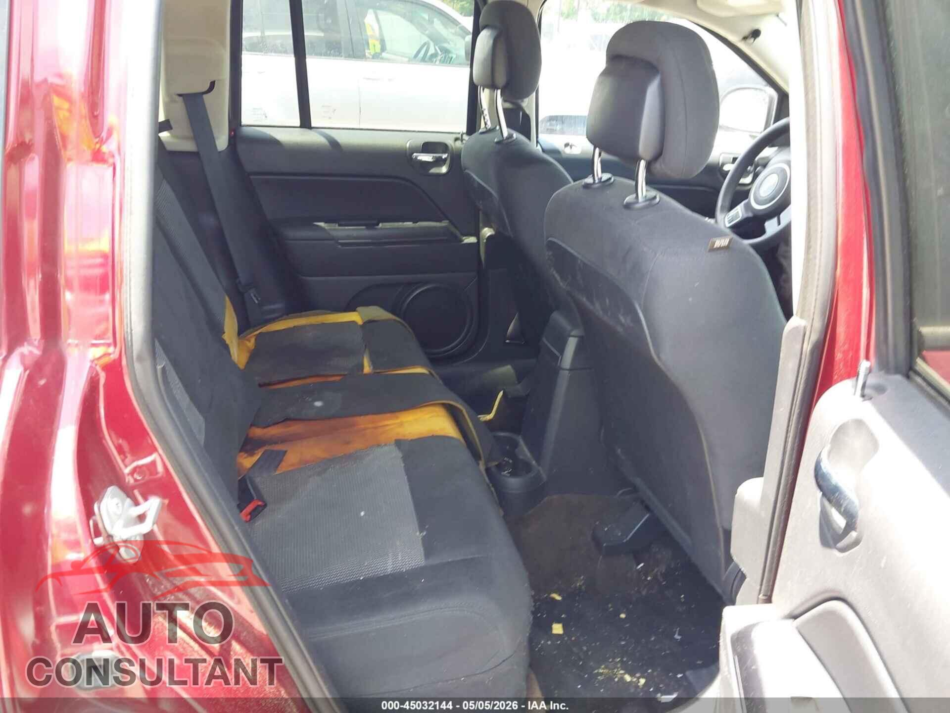 JEEP COMPASS 2015 - 1C4NJCBA2FD284940