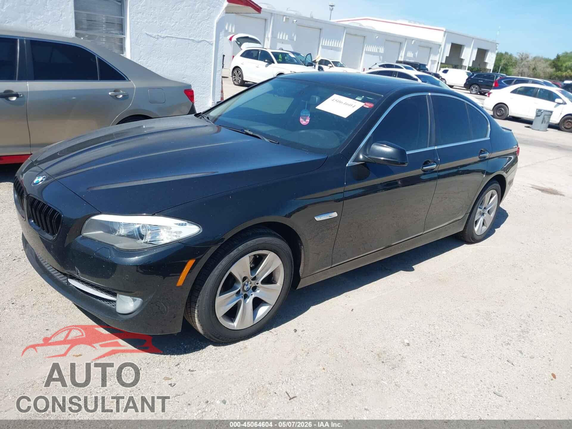 BMW 528I 2012 - WBAXG5C56CDY29986
