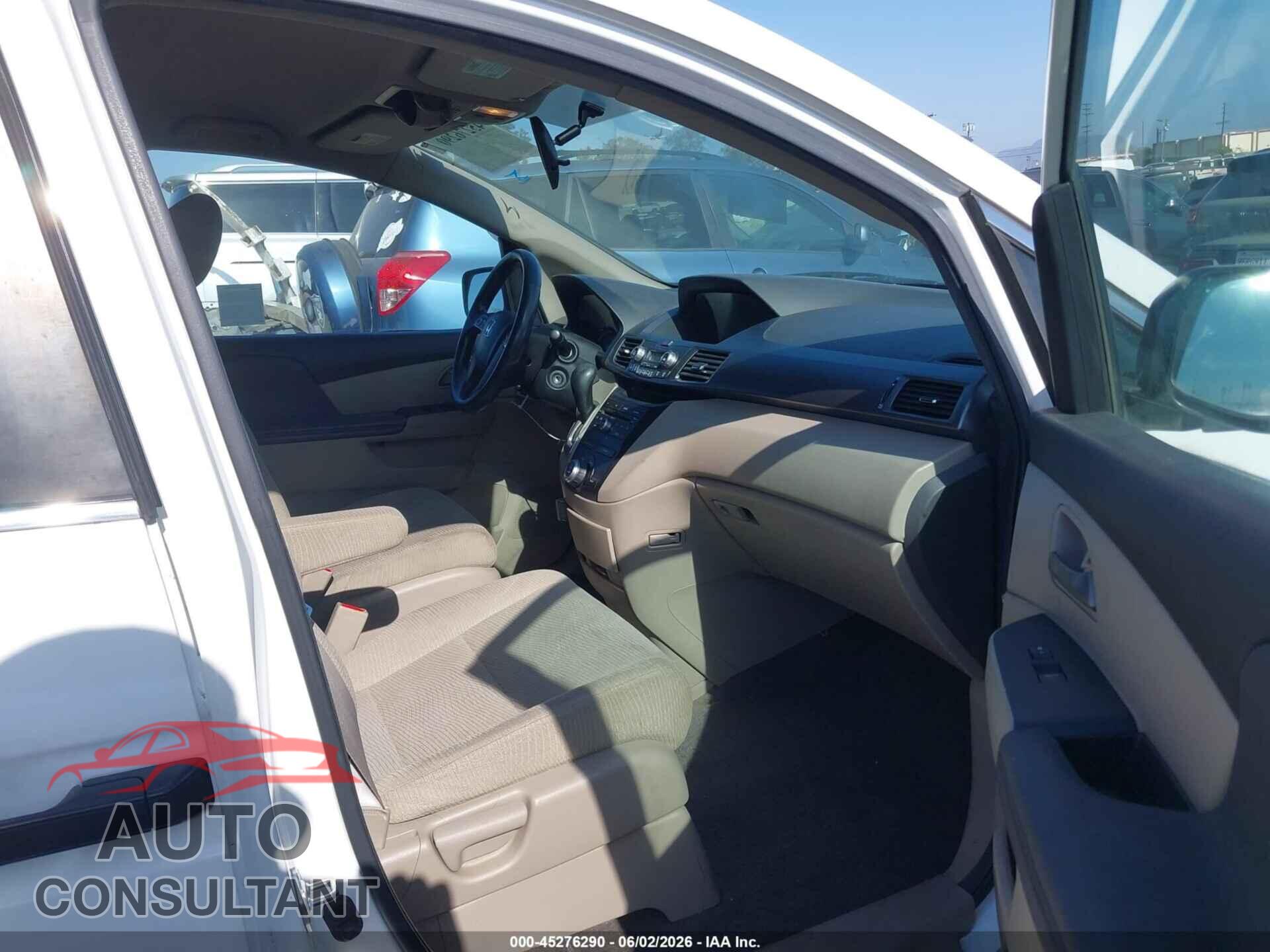 HONDA ODYSSEY 2013 - 5FNRL5H28DB068703
