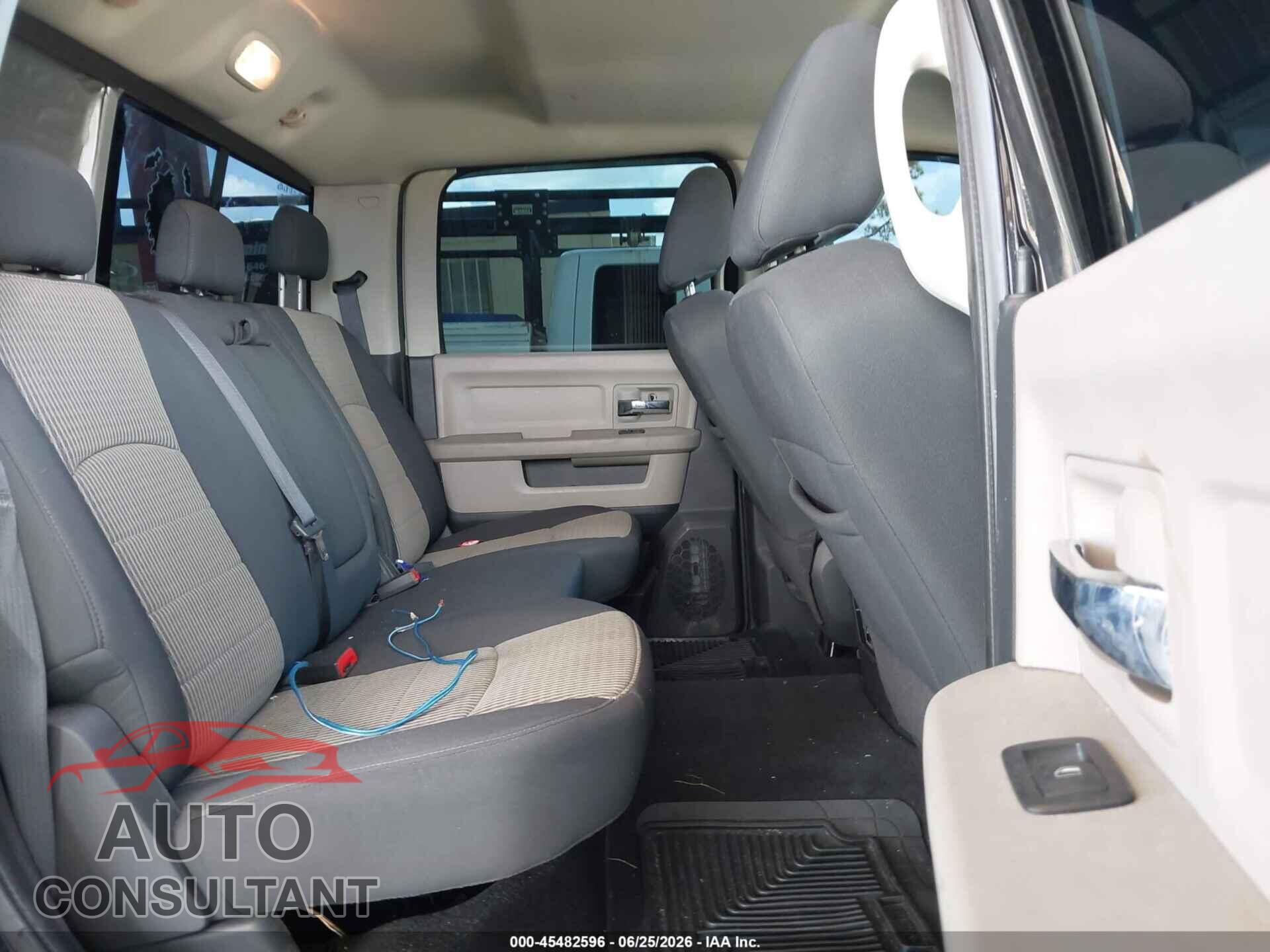DODGE RAM 1500 2009 - 1D3HV13T19S762004