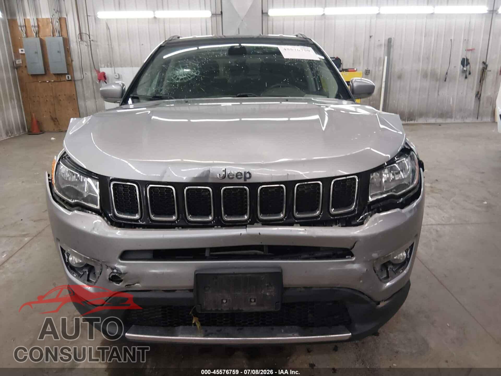 JEEP COMPASS 2018 - 3C4NJDCB9JT399342