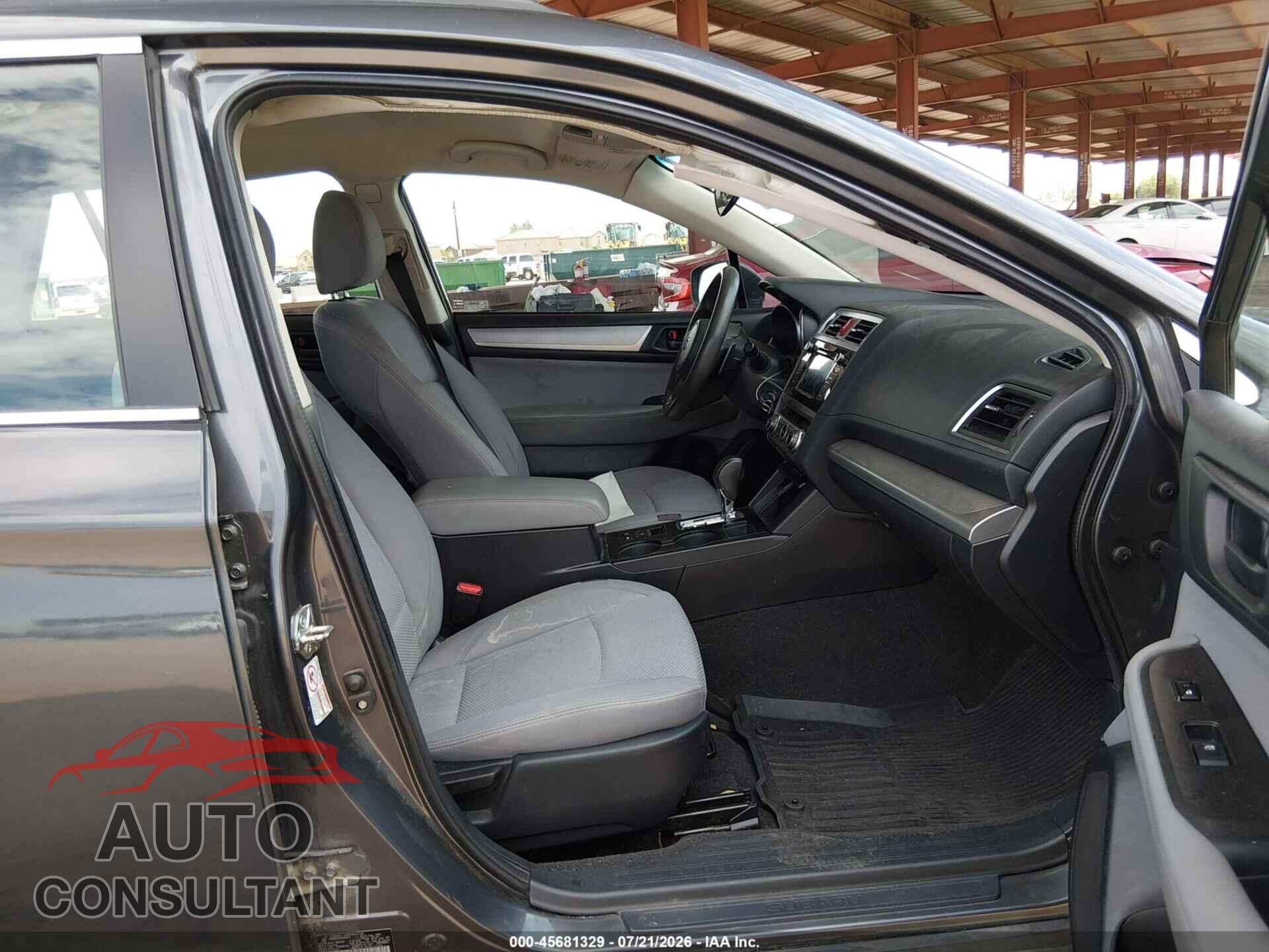 SUBARU OUTBACK 2019 - 4S4BSABCXK3334579