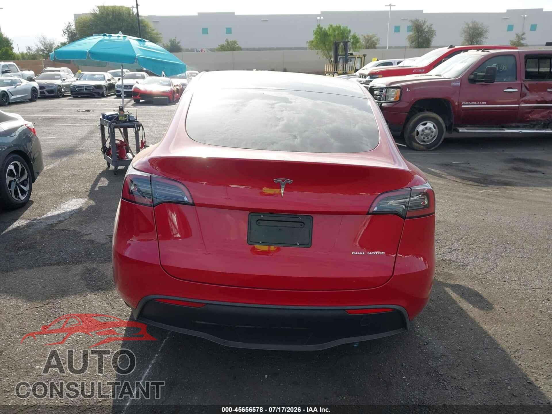 TESLA MODEL Y 2023 - 7SAYGAEE6PF741101