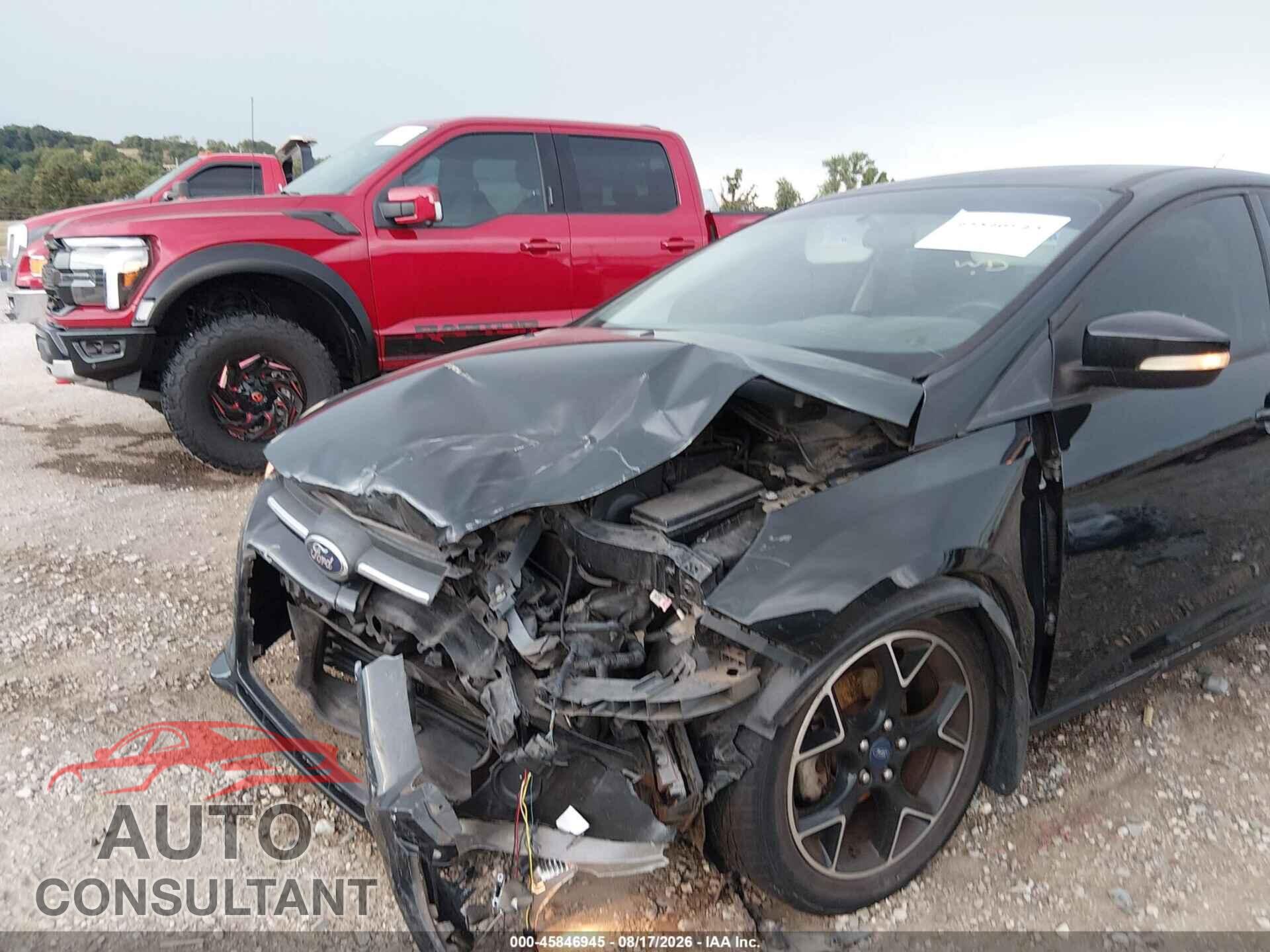 FORD FOCUS 2014 - 1FADP3F27EL227477