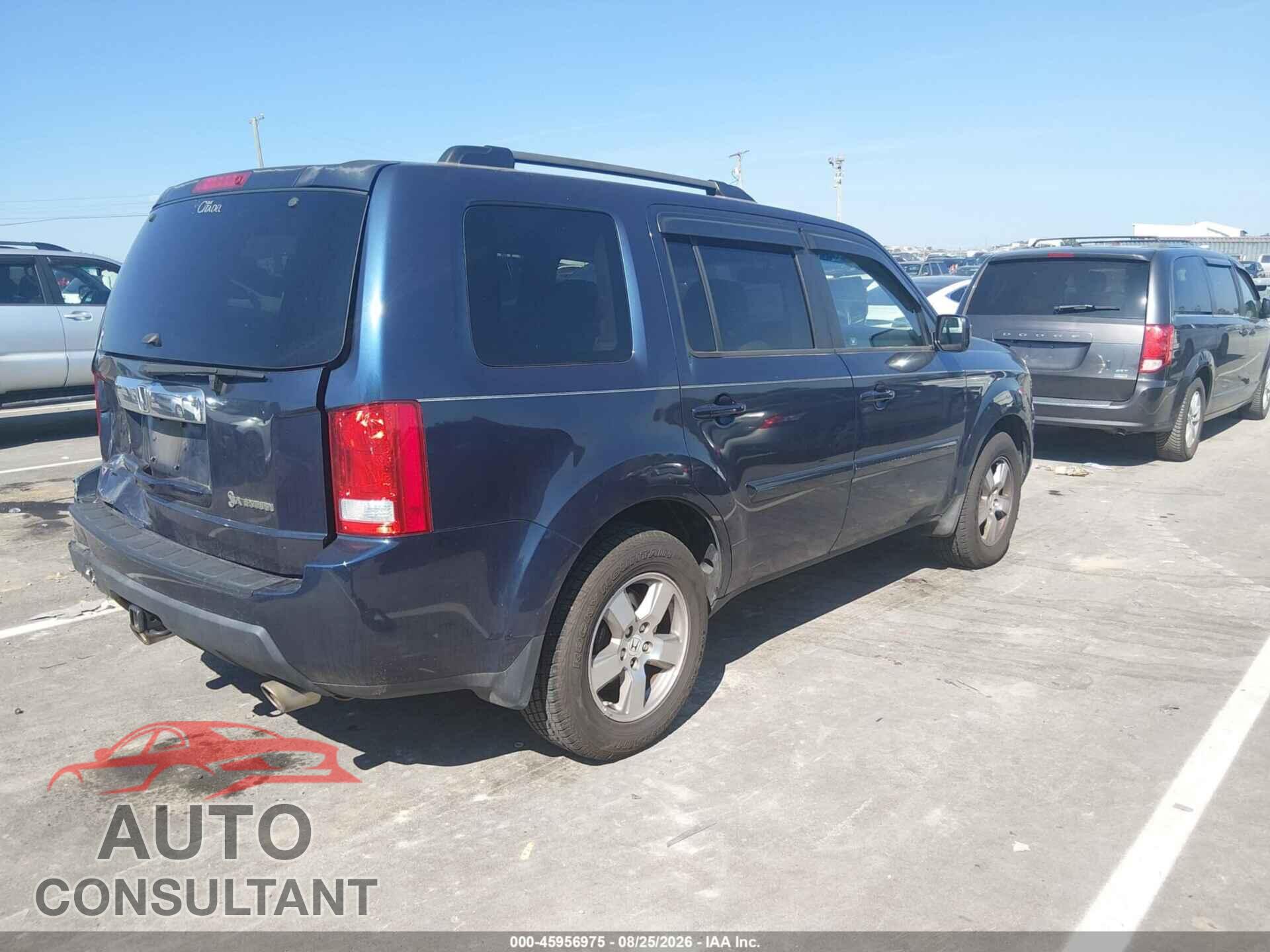 HONDA PILOT 2011 - 5FNYF3H56BB007283