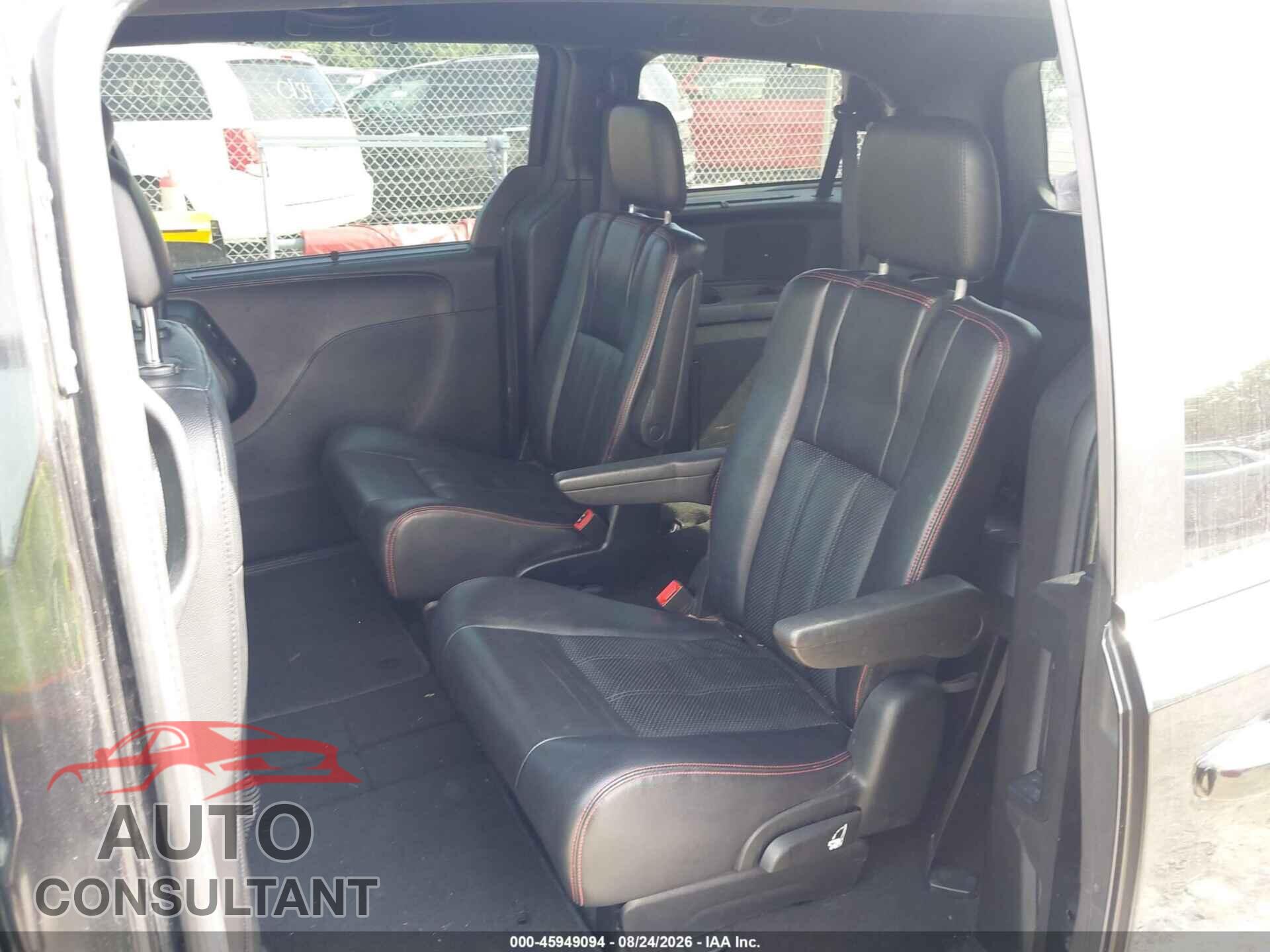 DODGE GRAND CARAVAN 2017 - 2C4RDGEG6HR718440
