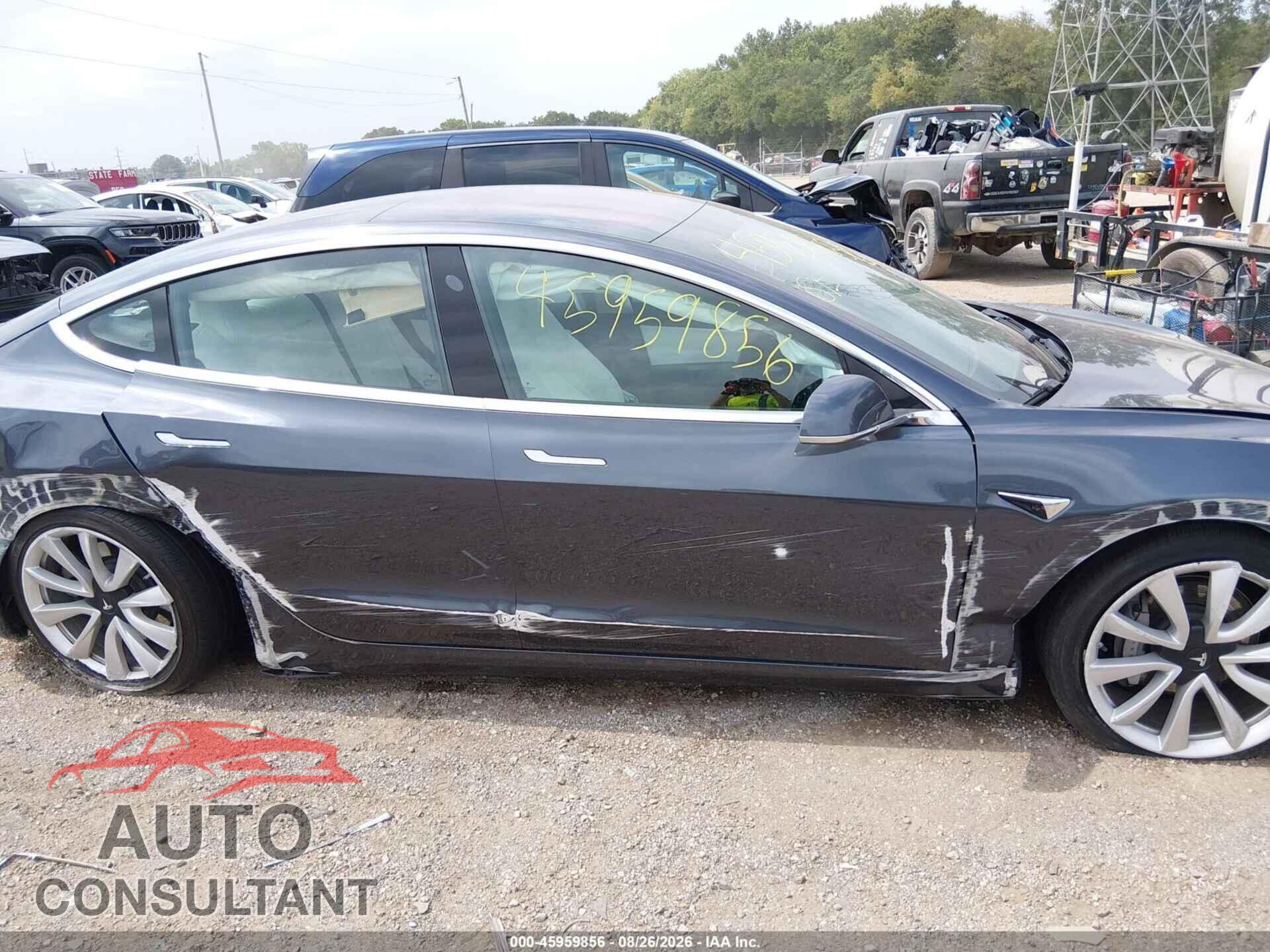 TESLA MODEL 3 2018 - 5YJ3E1EB5JF112035