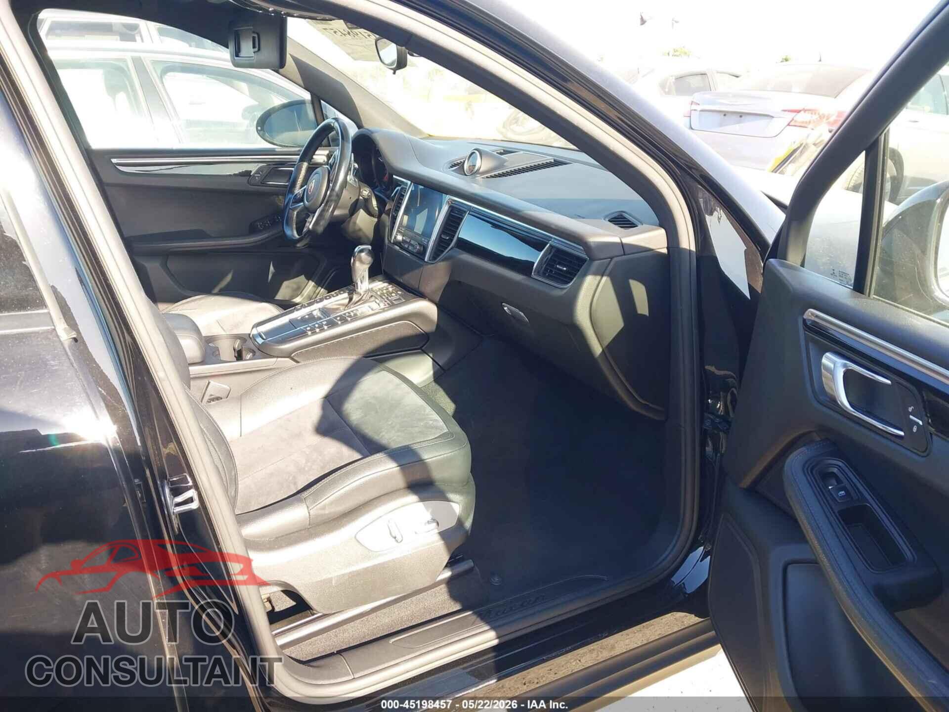 PORSCHE MACAN 2017 - WP1AA2A51HLB03444