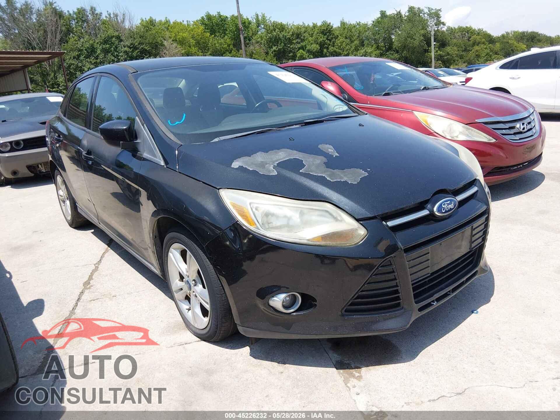FORD FOCUS 2012 - 1FAHP3F28CL381923