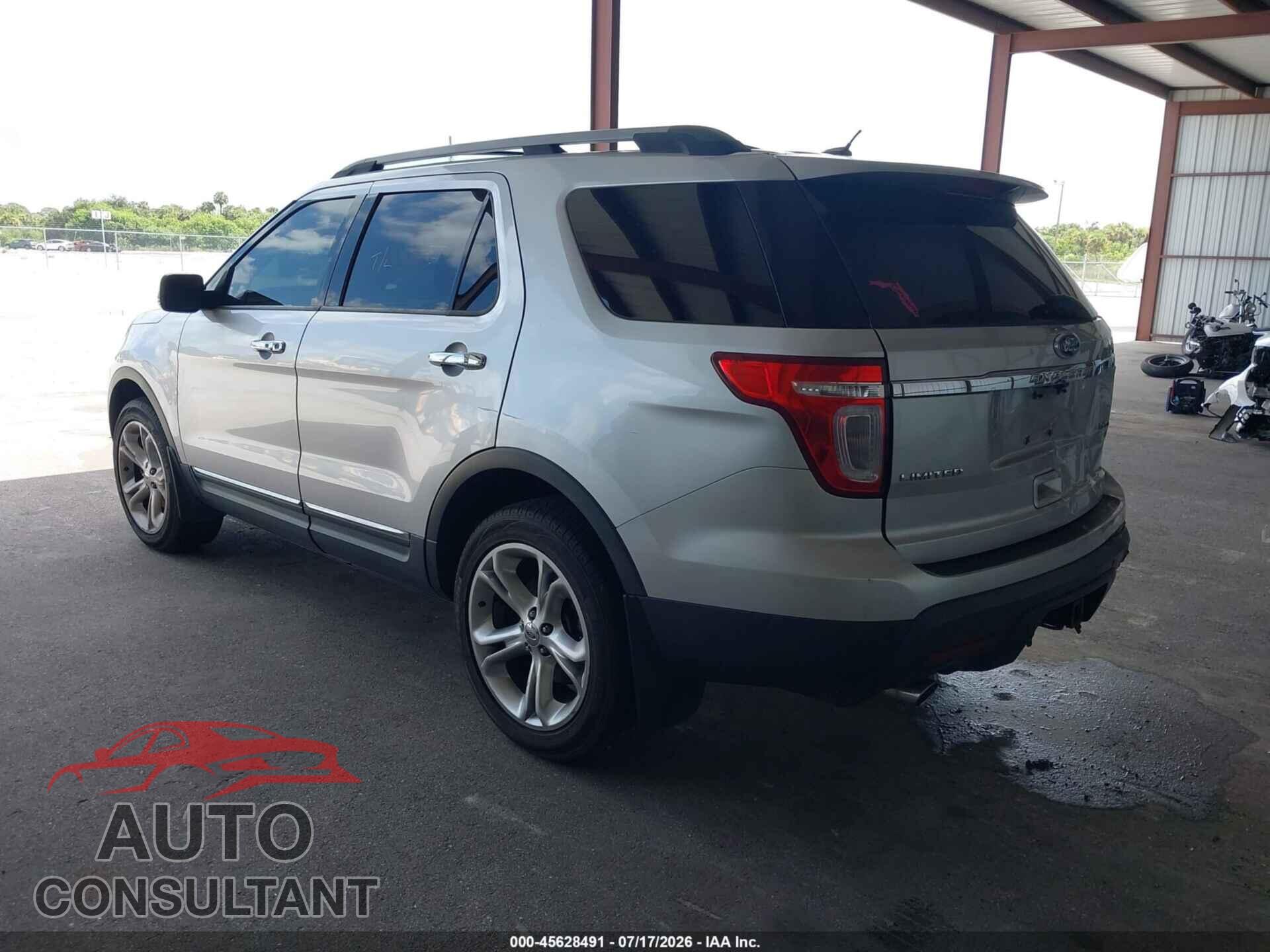 FORD EXPLORER 2011 - 1FMHK8F83BGA37039