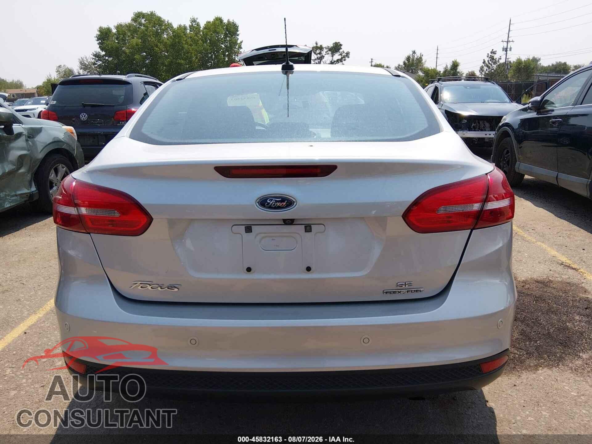 FORD FOCUS 2016 - 1FADP3F22GL267422