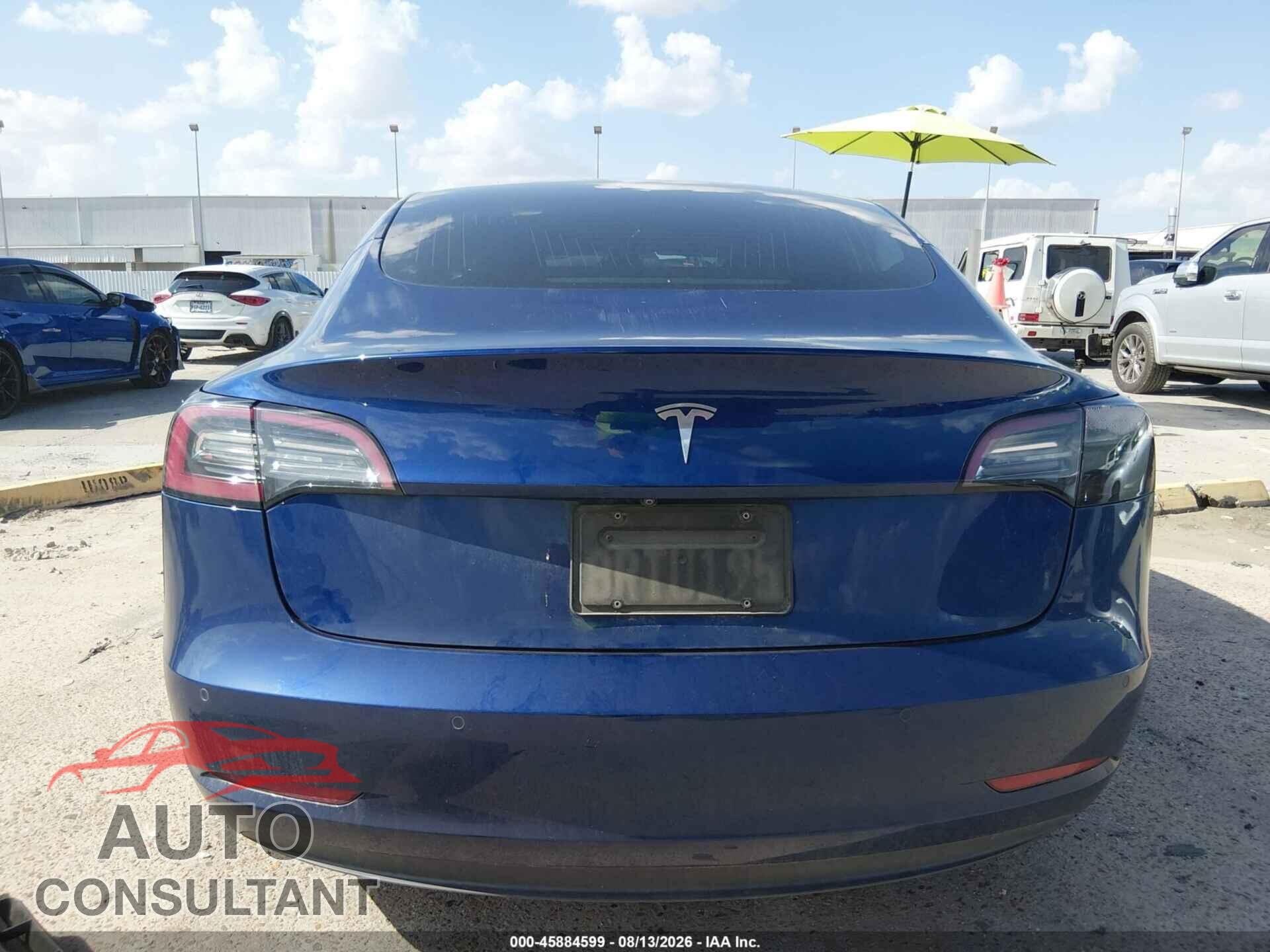 TESLA MODEL 3 2020 - 5YJ3E1EAXLF743650
