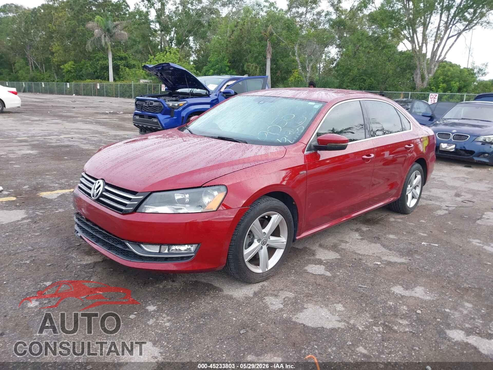 VOLKSWAGEN PASSAT 2015 - 1VWAS7A34FC109050