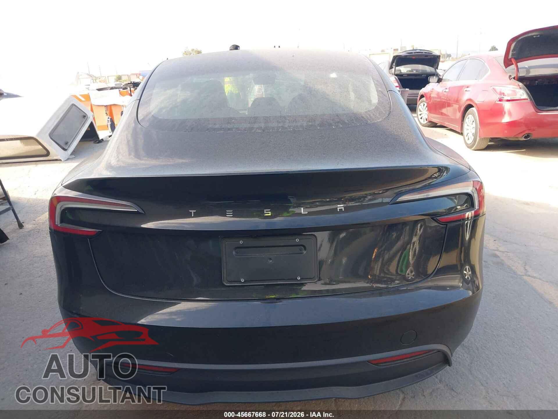 TESLA MODEL 3 2025 - 5YJ3E1EA6SF030663