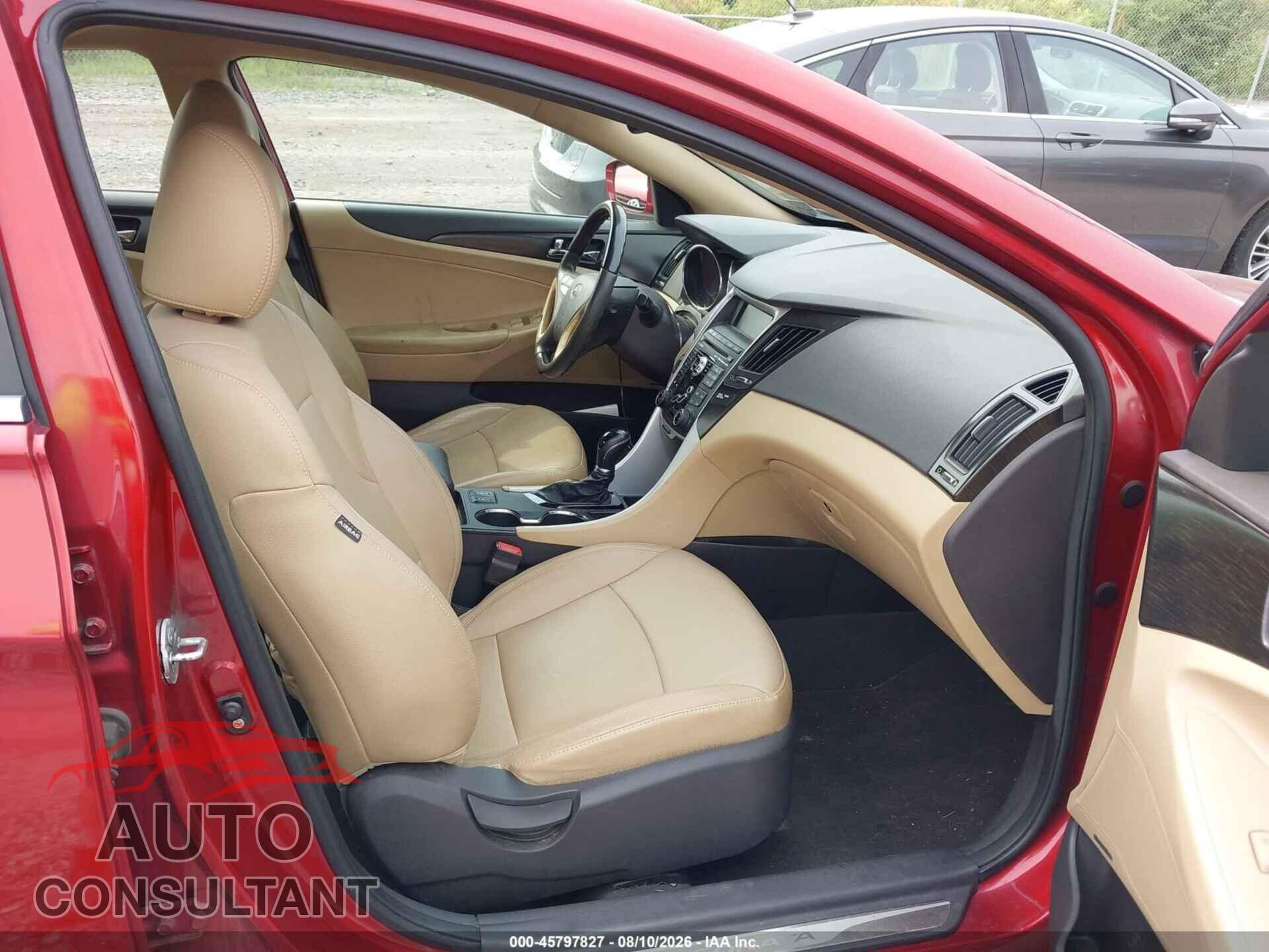 HYUNDAI SONATA 2011 - 5NPEC4AC0BH045586