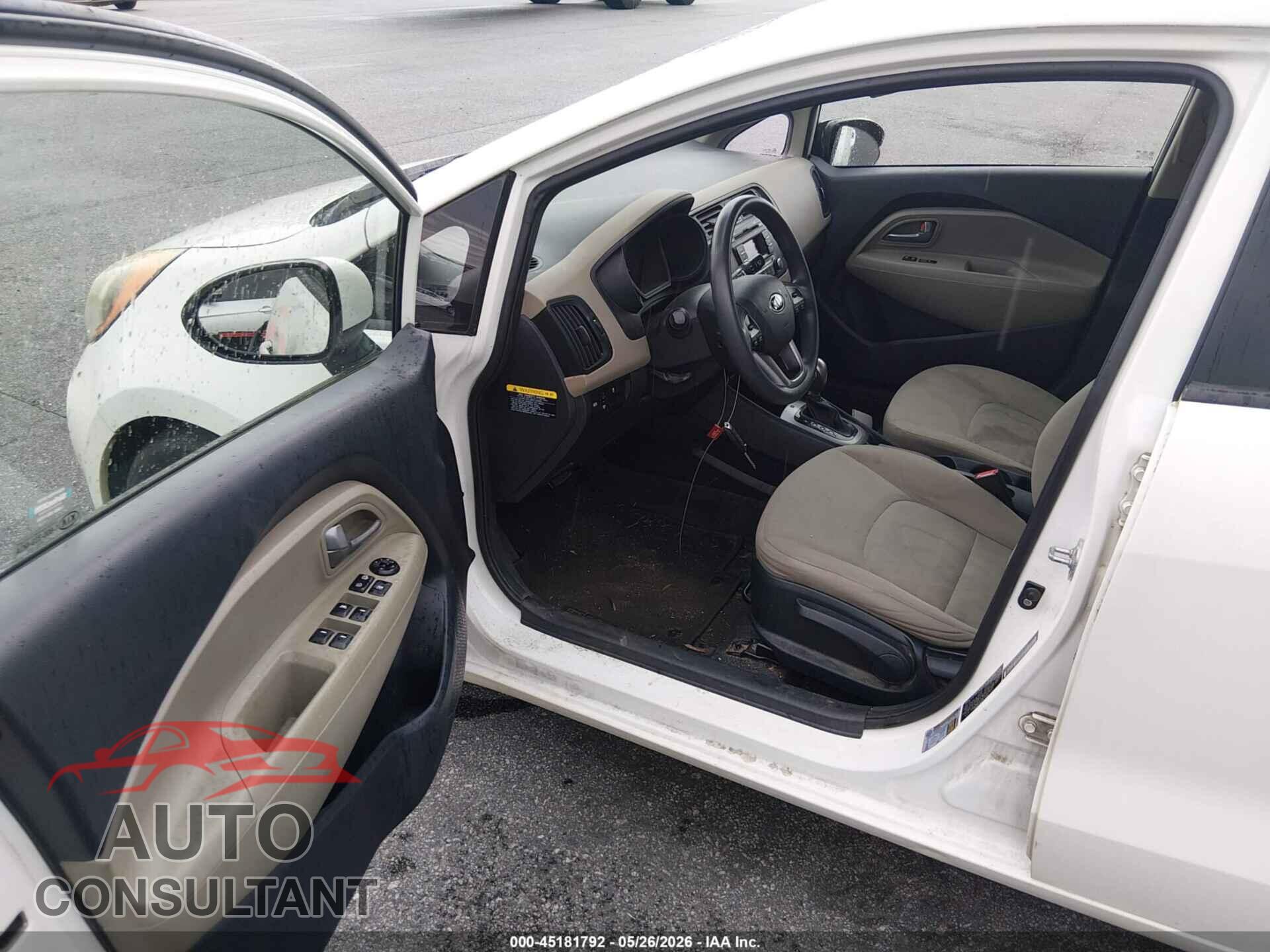 KIA RIO 2014 - KNADM5A39E6333665