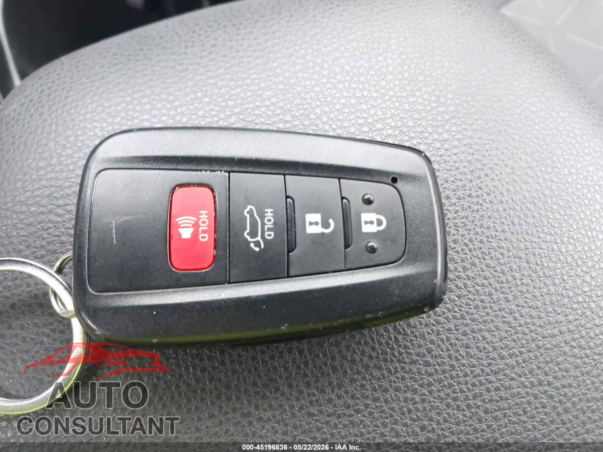 TOYOTA RAV4 2020 - JTMP1RFV4LD059939