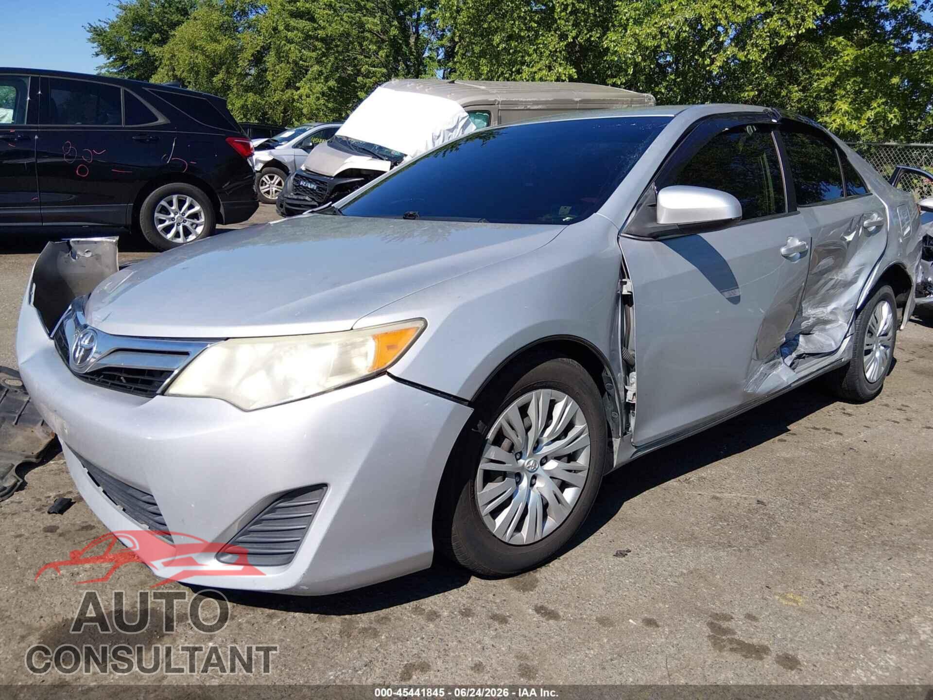 TOYOTA CAMRY 2014 - 4T1BF1FK5EU452429