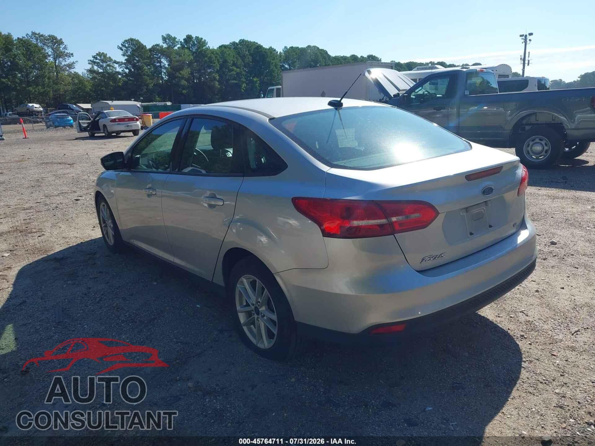 FORD FOCUS 2017 - 1FADP3F25HL315478