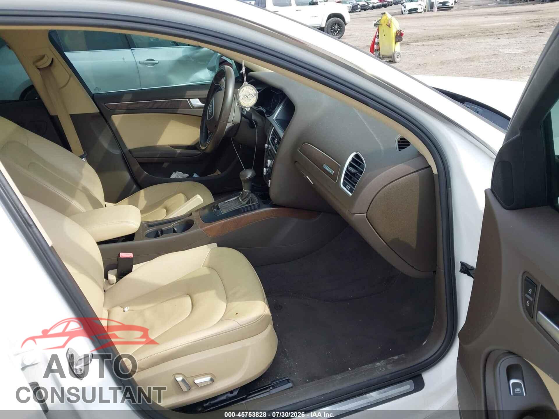 AUDI A4 2015 - WAUBFAFL3FN041004