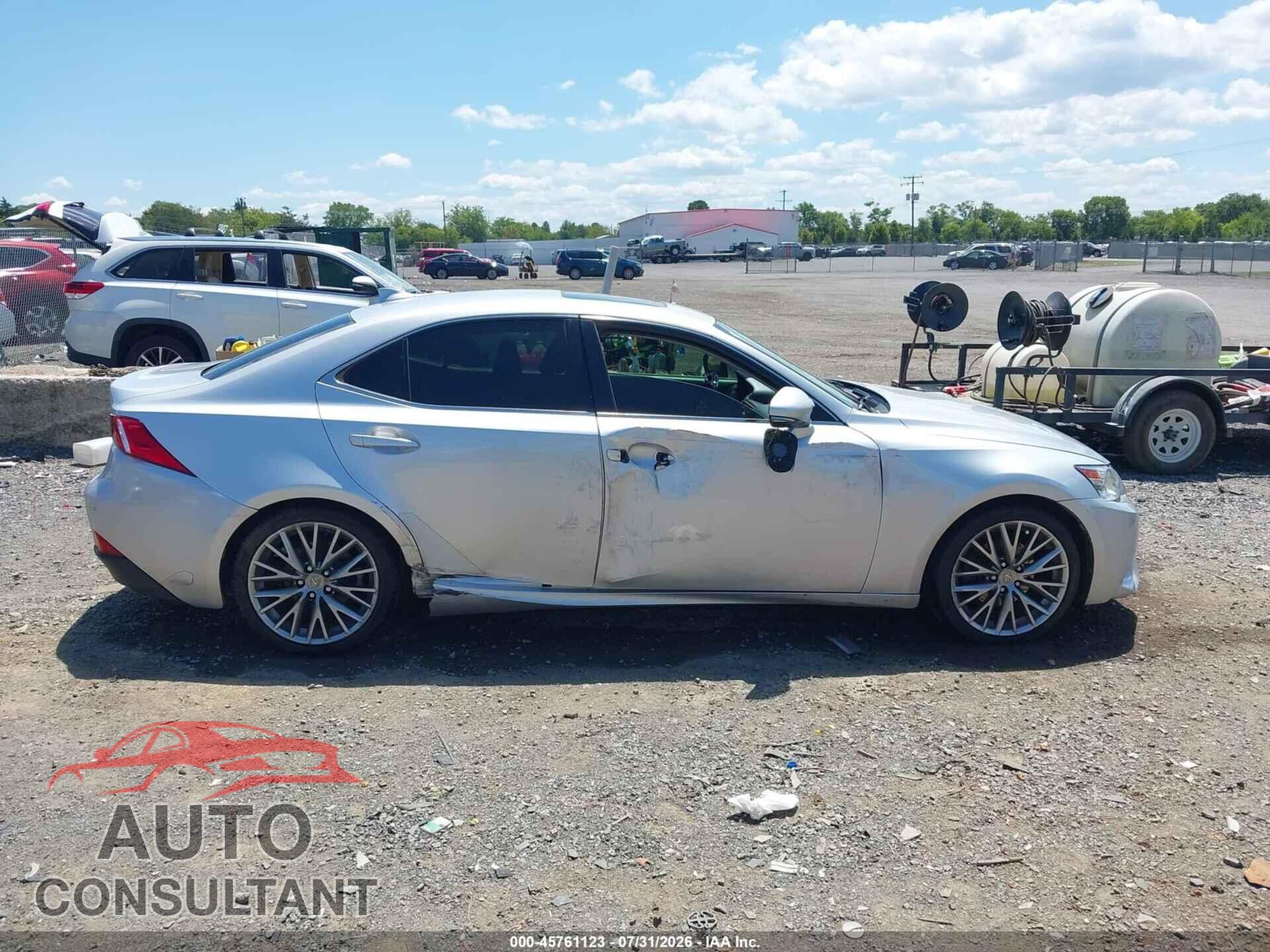 LEXUS IS 250 2015 - JTHBF1D28F5053886