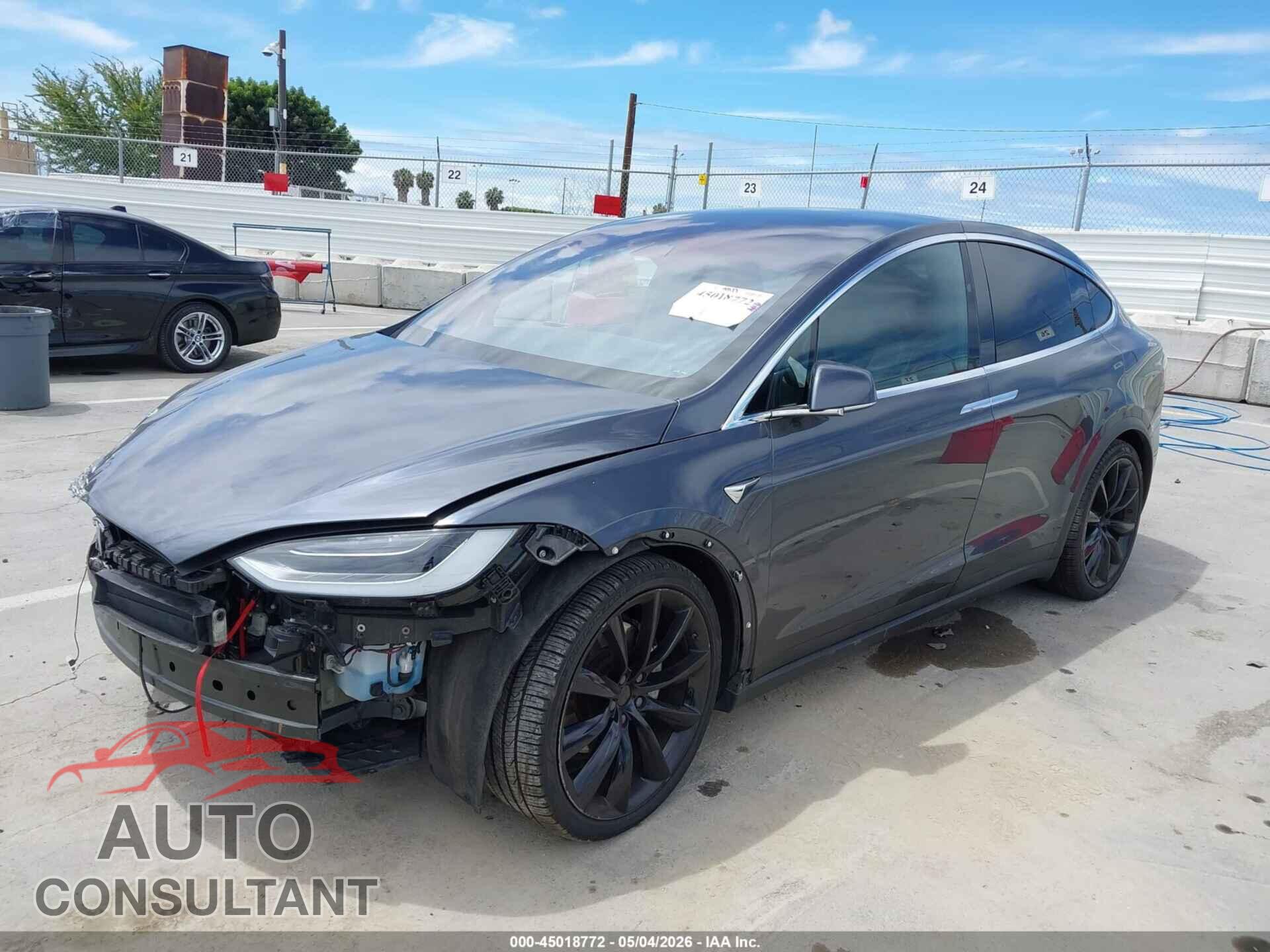 TESLA MODEL X 2017 - 5YJXCBE25HF037991