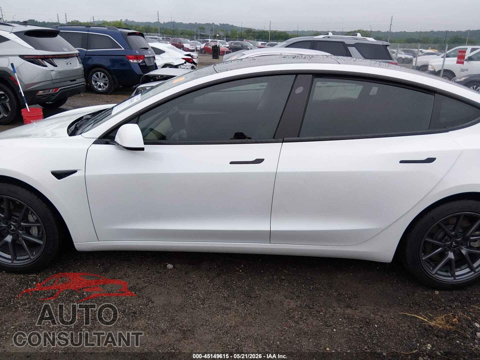 TESLA MODEL 3 2021 - 5YJ3E1EBXMF035652