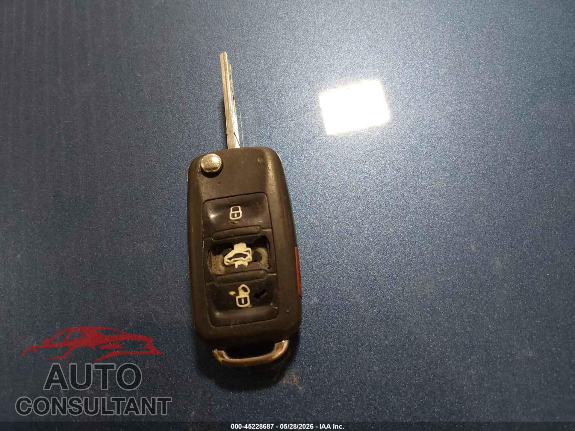 VOLKSWAGEN JETTA 2017 - 3VWDB7AJ6HM394959
