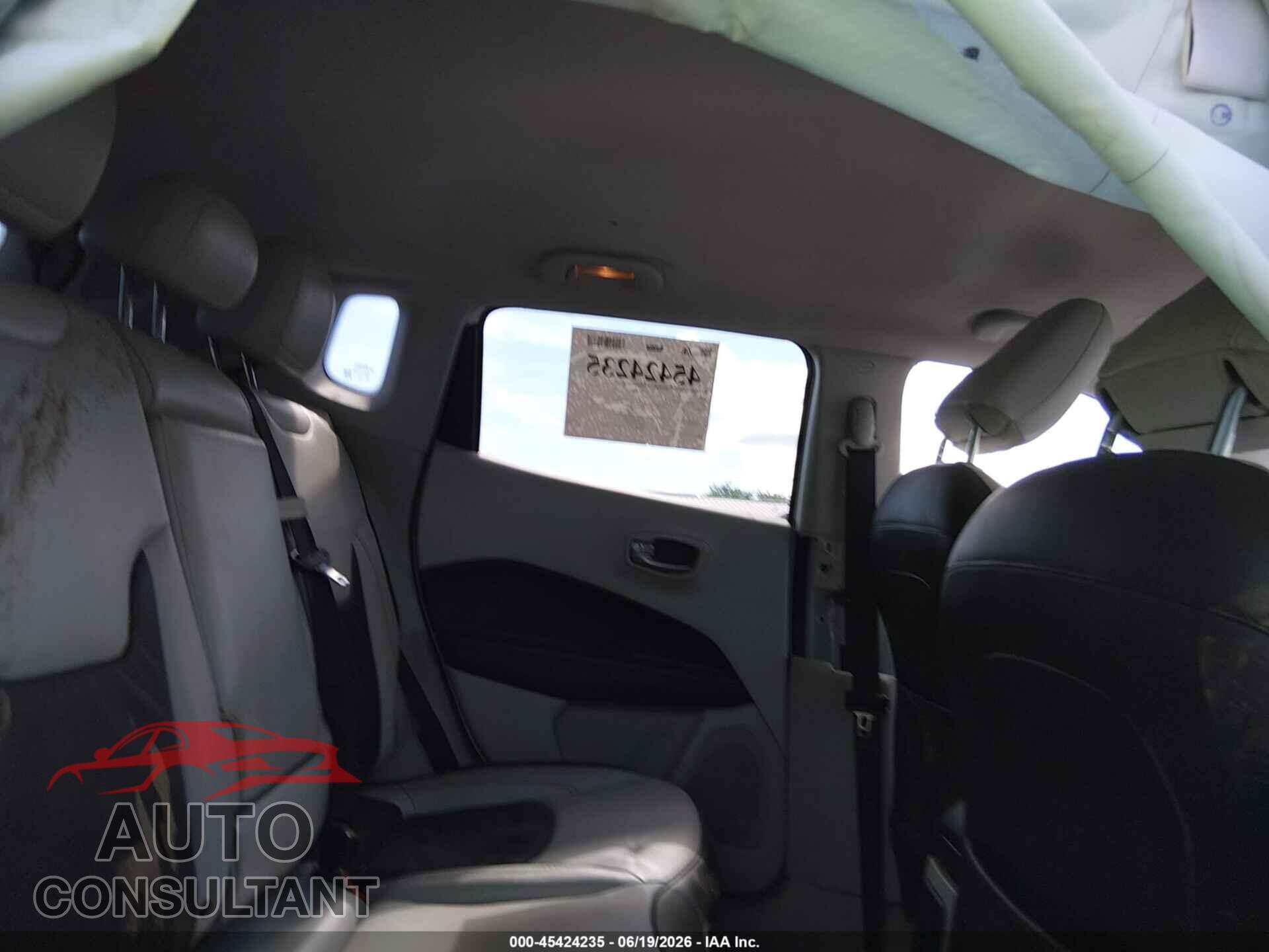 JEEP COMPASS 2021 - 3C4NJDCB3MT597659