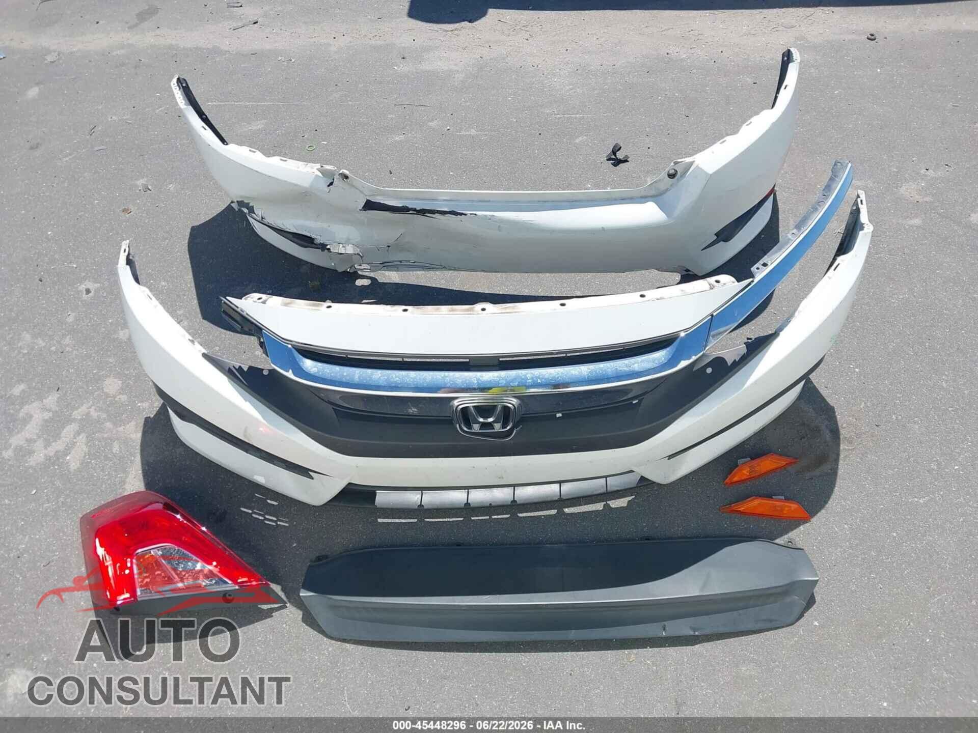 HONDA CIVIC 2018 - 19XFC2F79JE000511