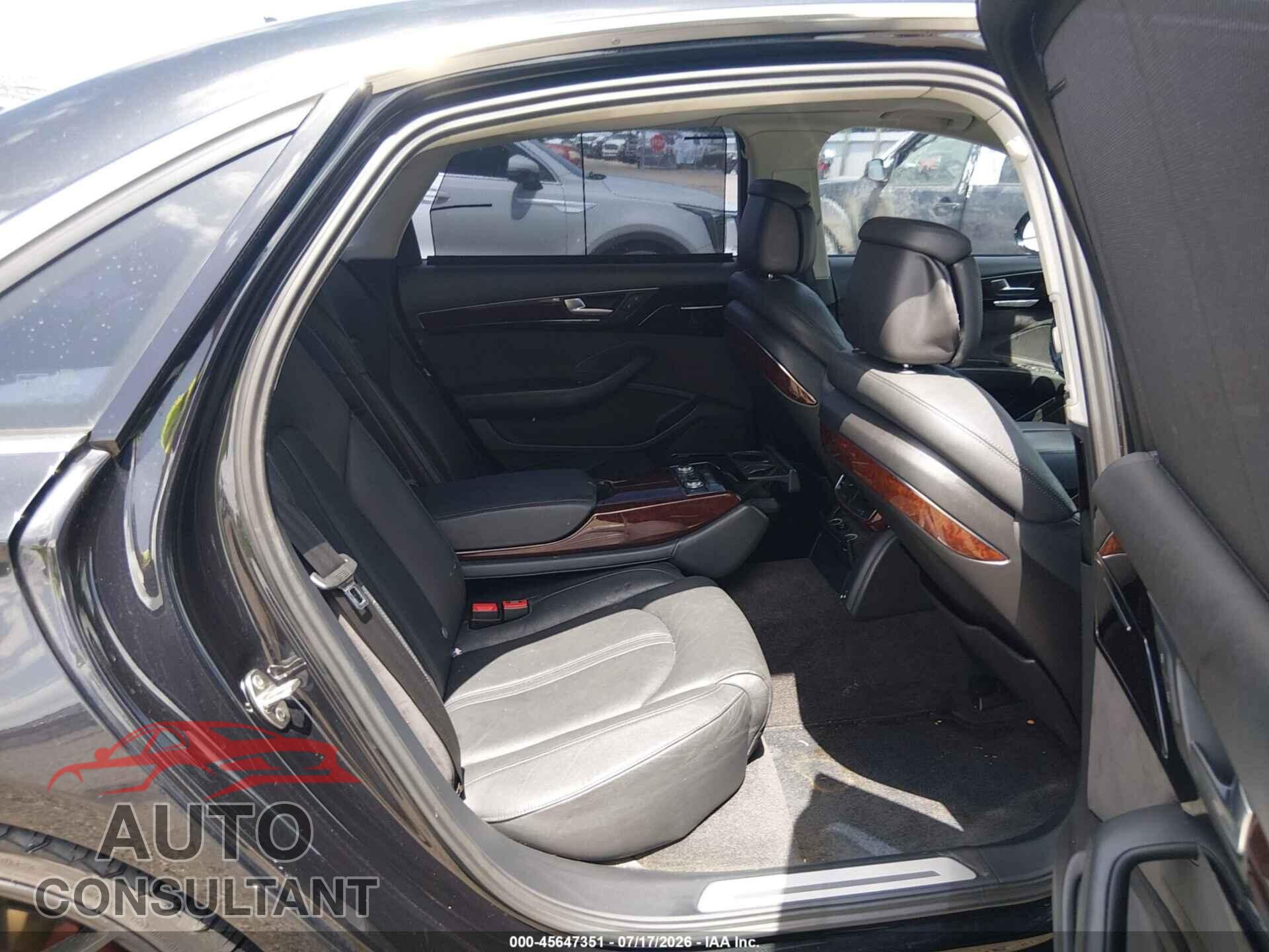 AUDI A8 L 2012 - WAURVAFDXCN001976