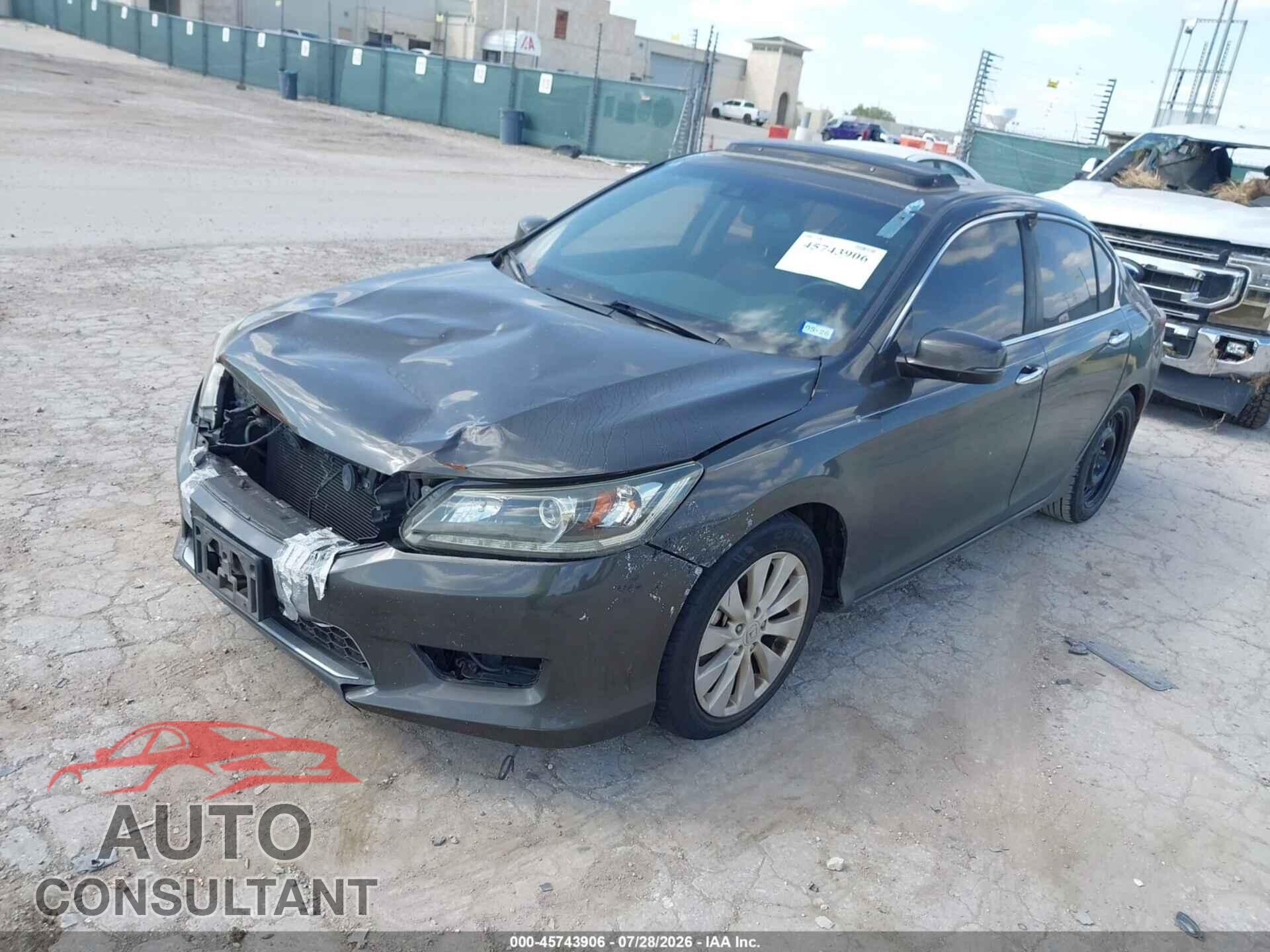 HONDA ACCORD 2015 - 1HGCR2F84FA128449