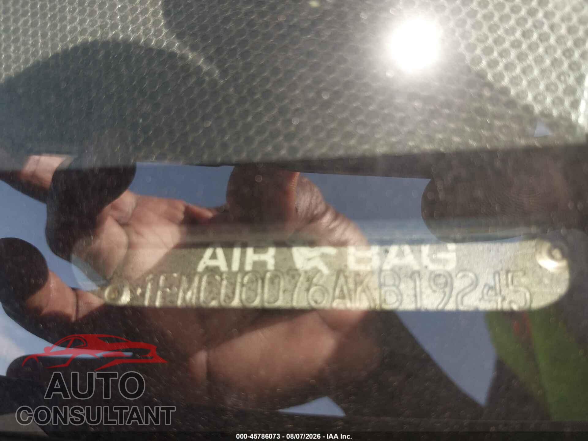 FORD ESCAPE 2010 - 1FMCU0D76AKB19245