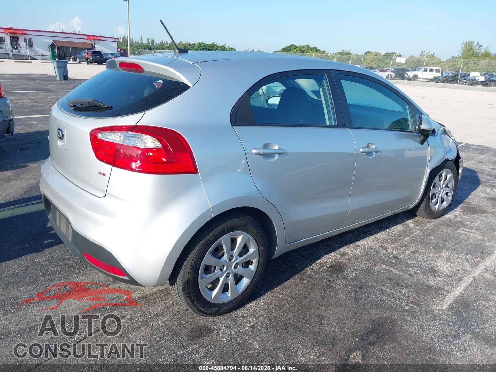 KIA RIO 2015 - KNADM5A37F6515480