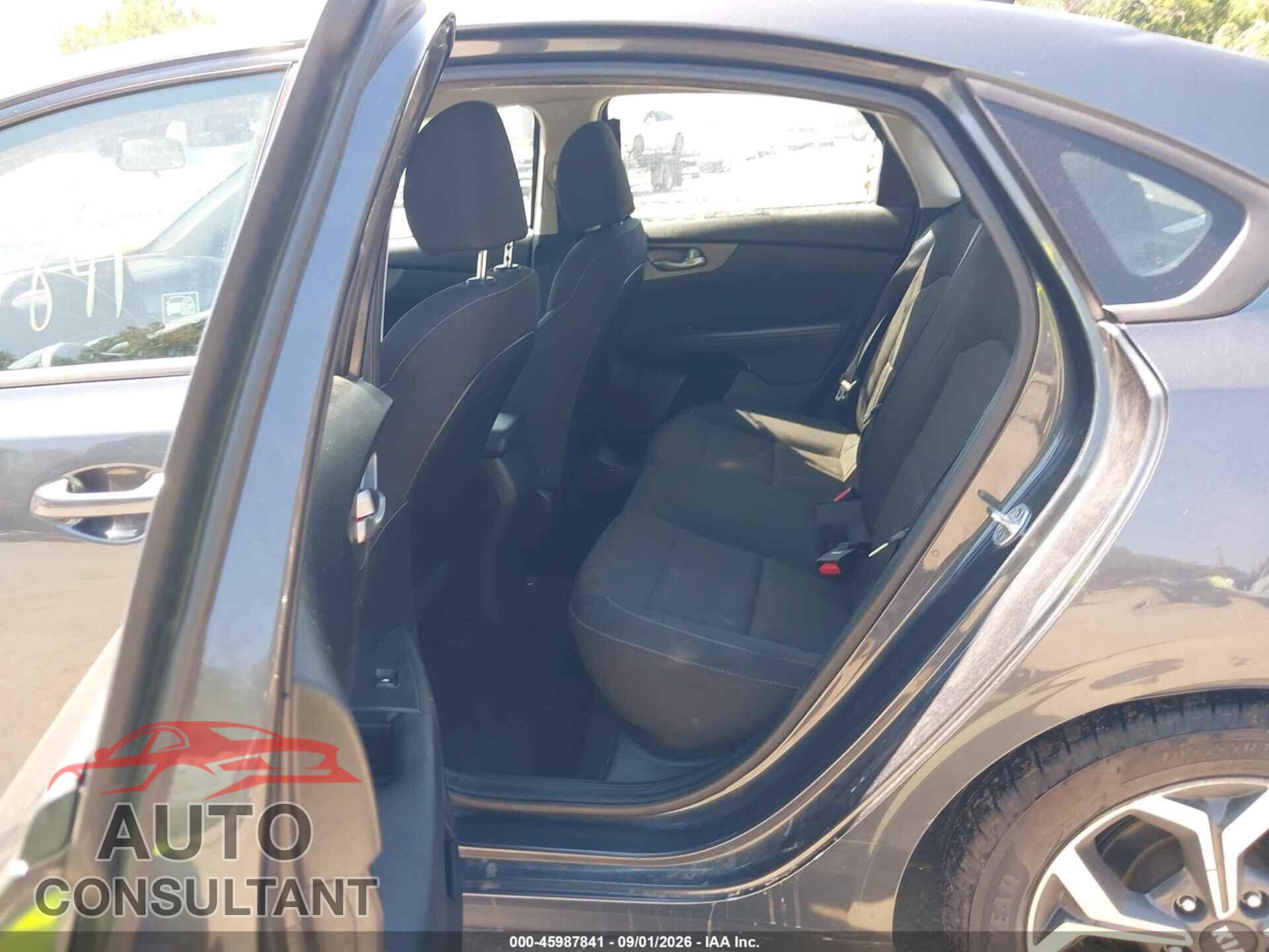 KIA FORTE 2019 - 3KPF24AD0KE101403