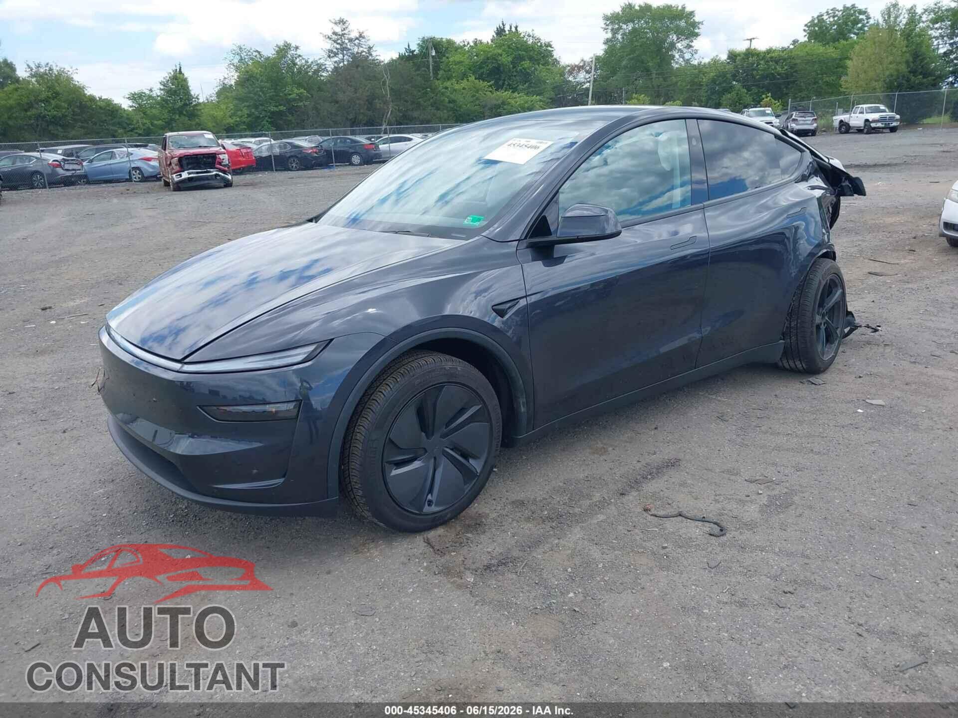 TESLA MODEL Y 2026 - 7SAYGDED2TF396037