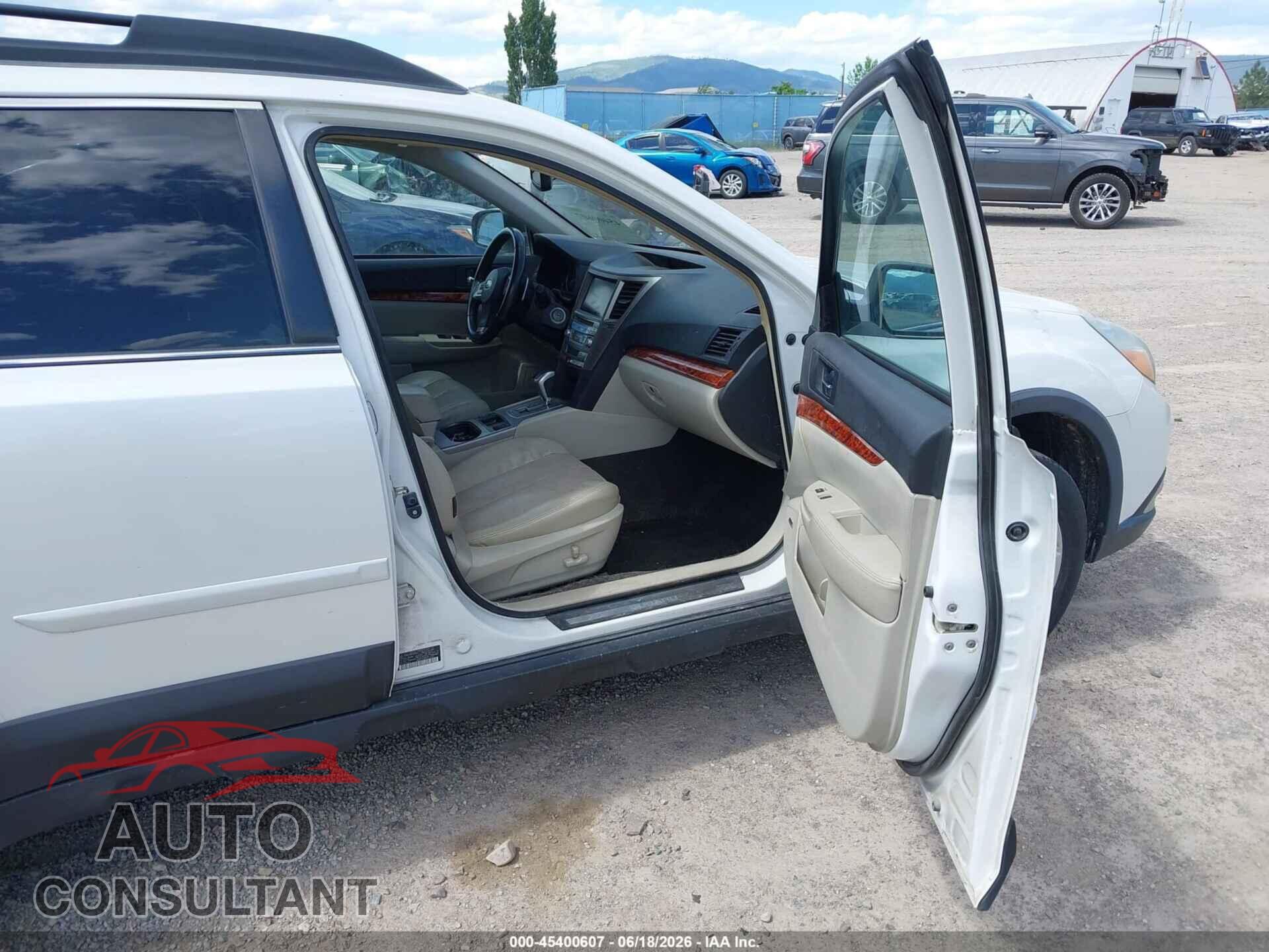 SUBARU OUTBACK 2012 - 4S4BRBLC9C3216735