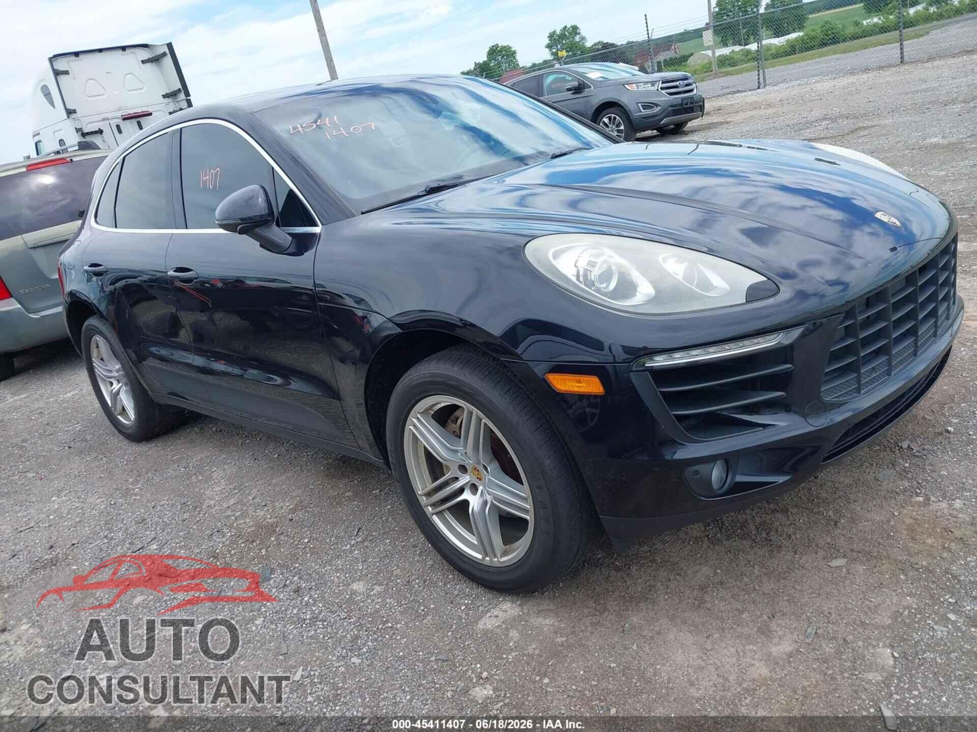 PORSCHE MACAN 2016 - WP1AB2A58GLB40227