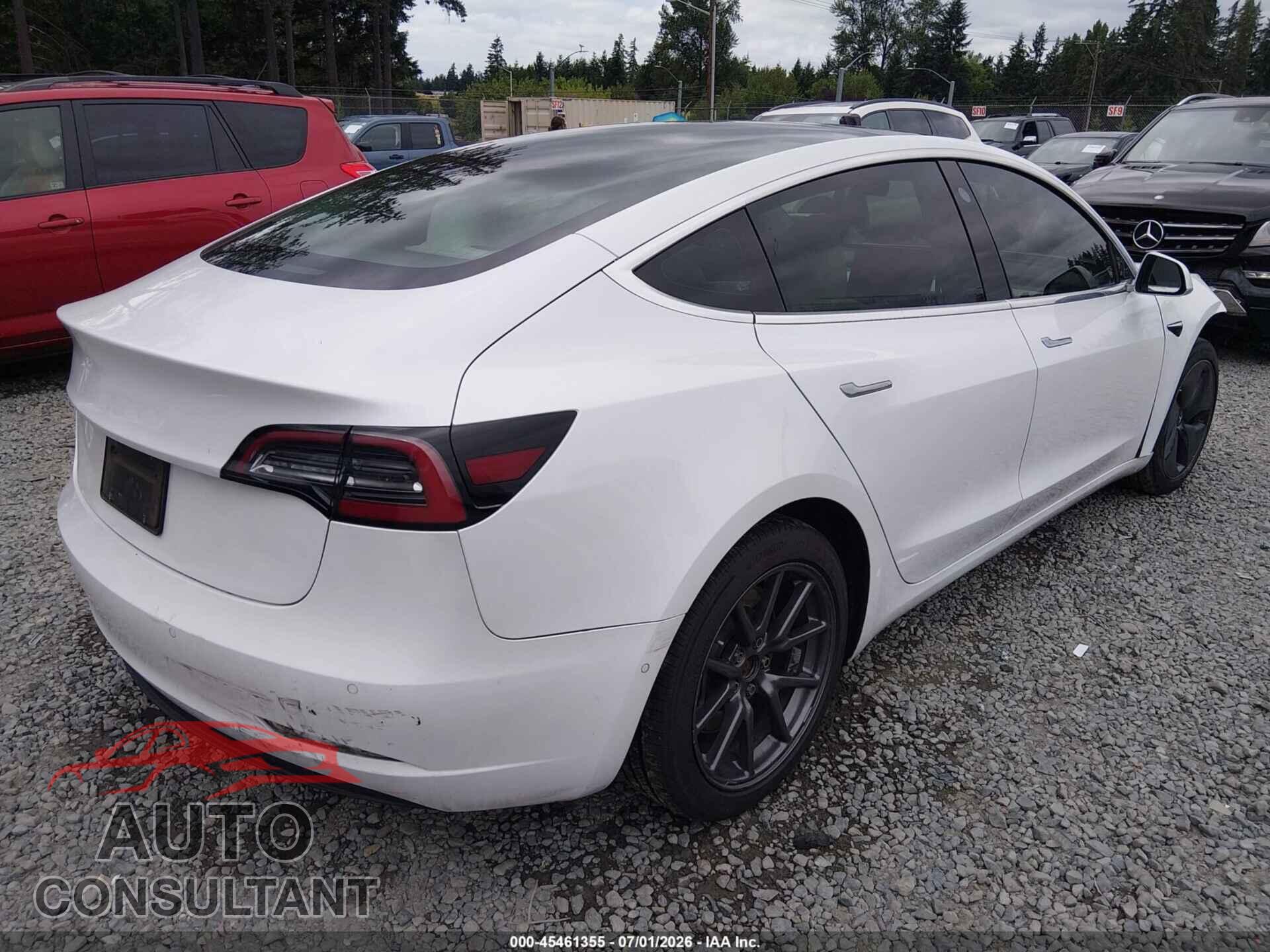 TESLA MODEL 3 2019 - 5YJ3E1EB7KF494425
