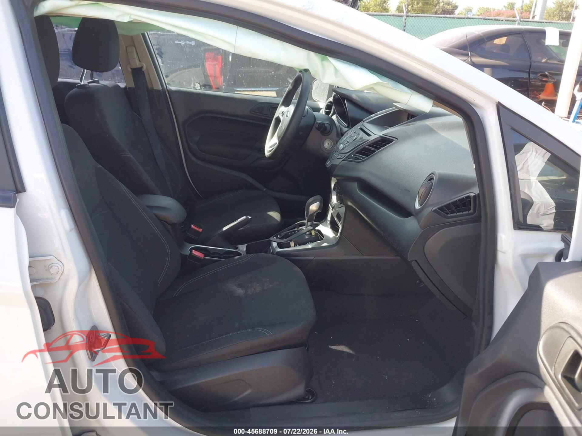 FORD FIESTA 2019 - 3FADP4EJ0KM158012