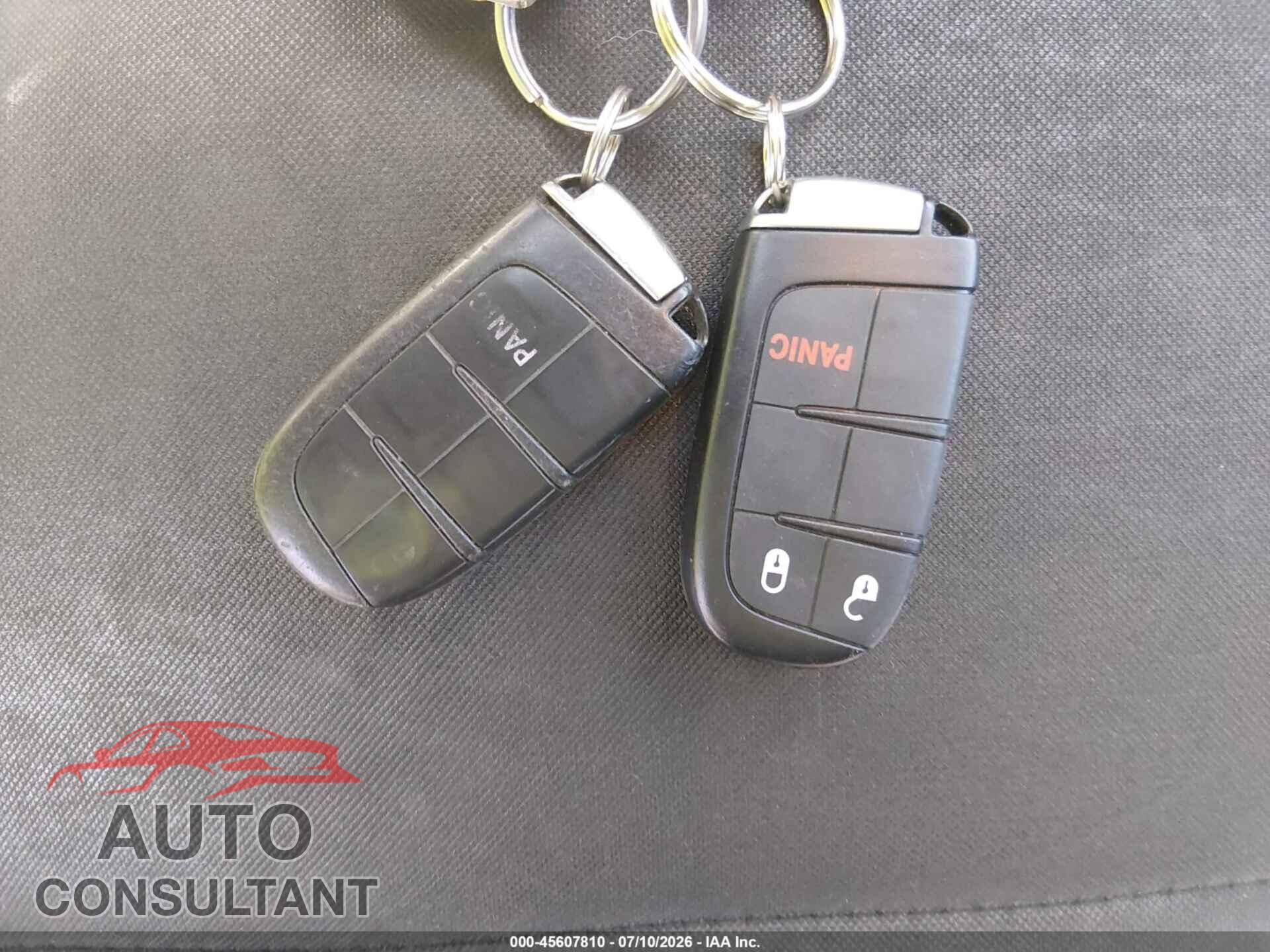 DODGE DURANGO 2020 - 1C4RDJFG5LC204964