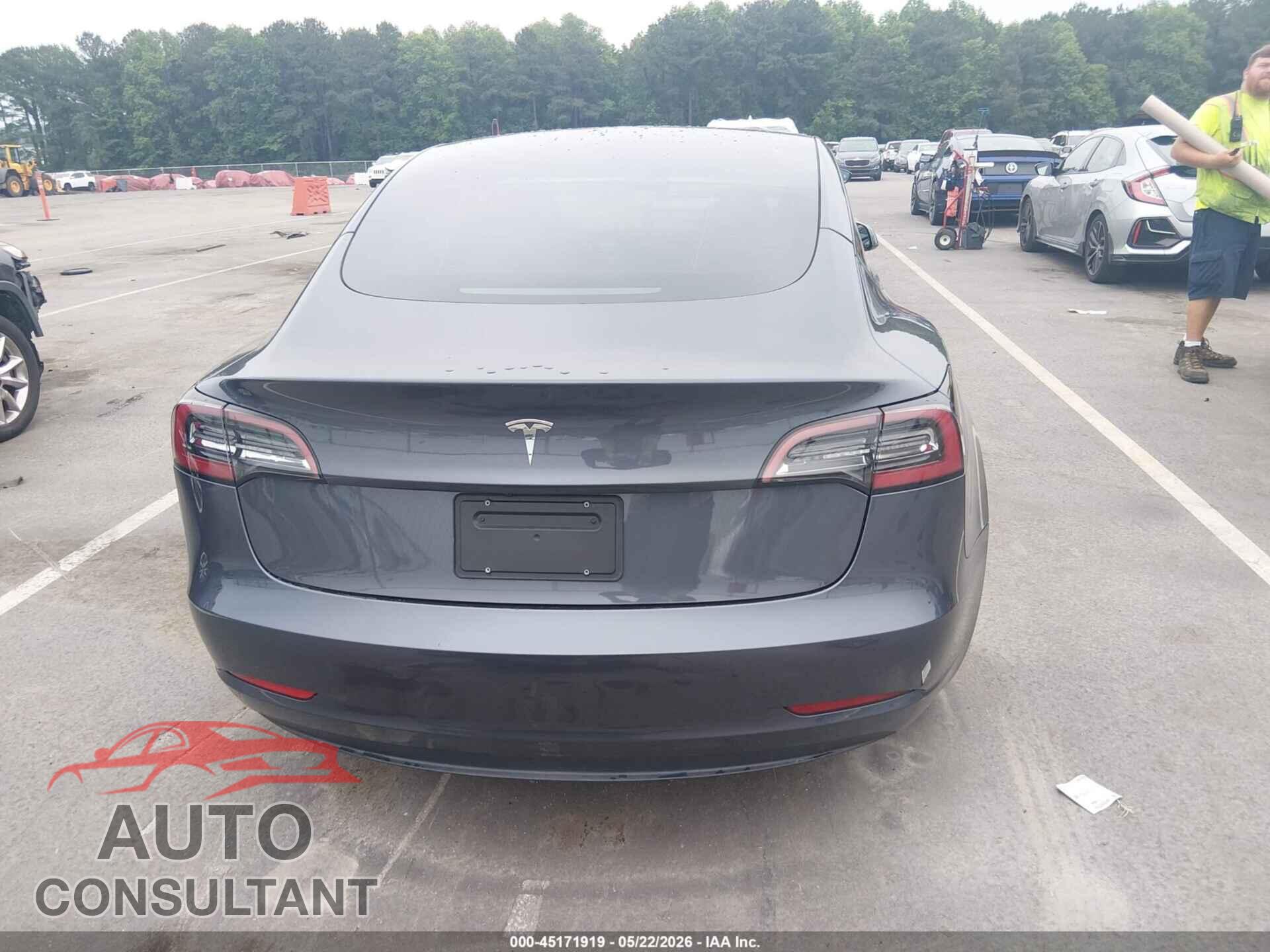 TESLA MODEL 3 2023 - 5YJ3E1EA1PF543164