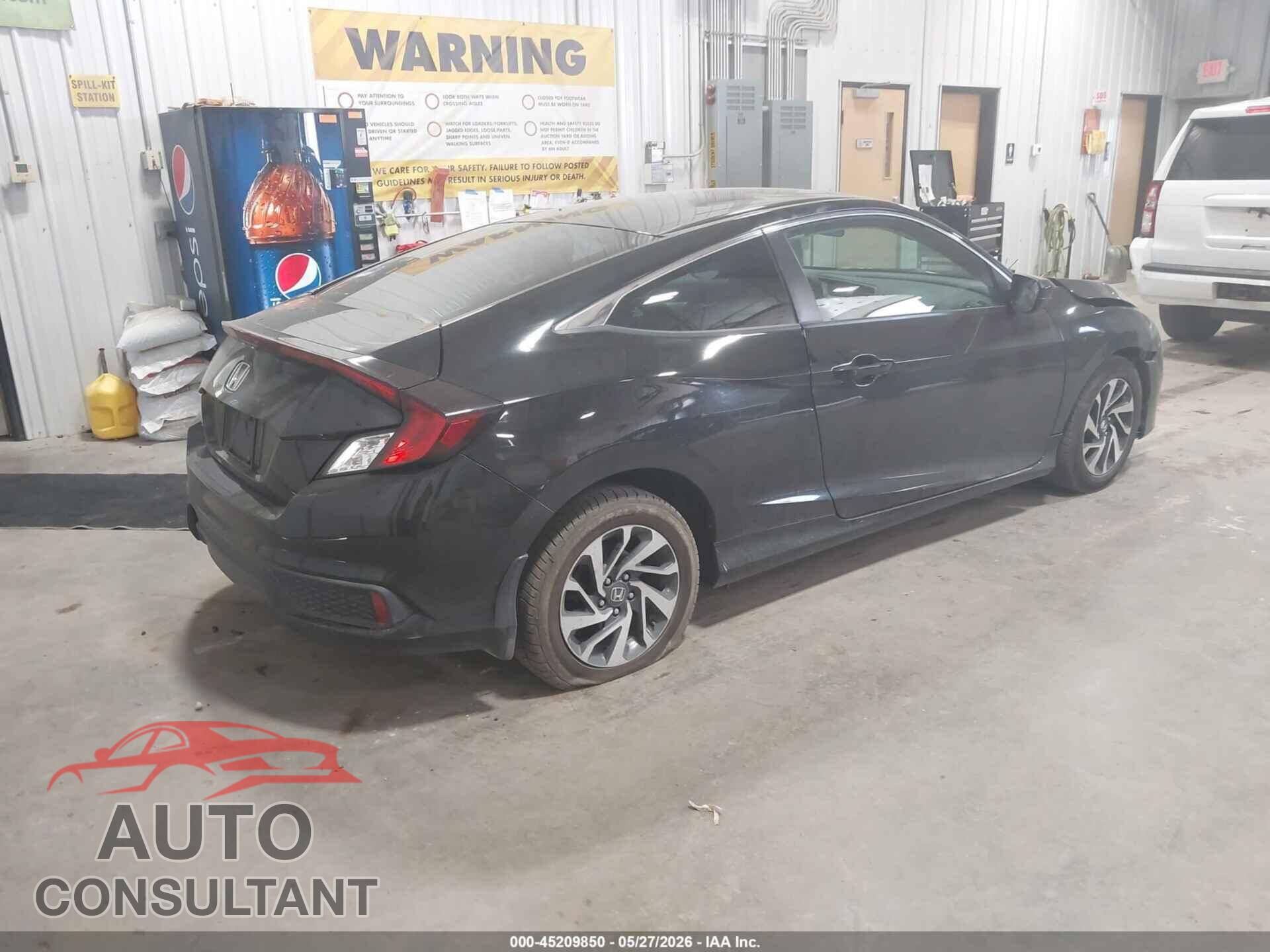 HONDA CIVIC 2017 - 2HGFC4B00HH307943