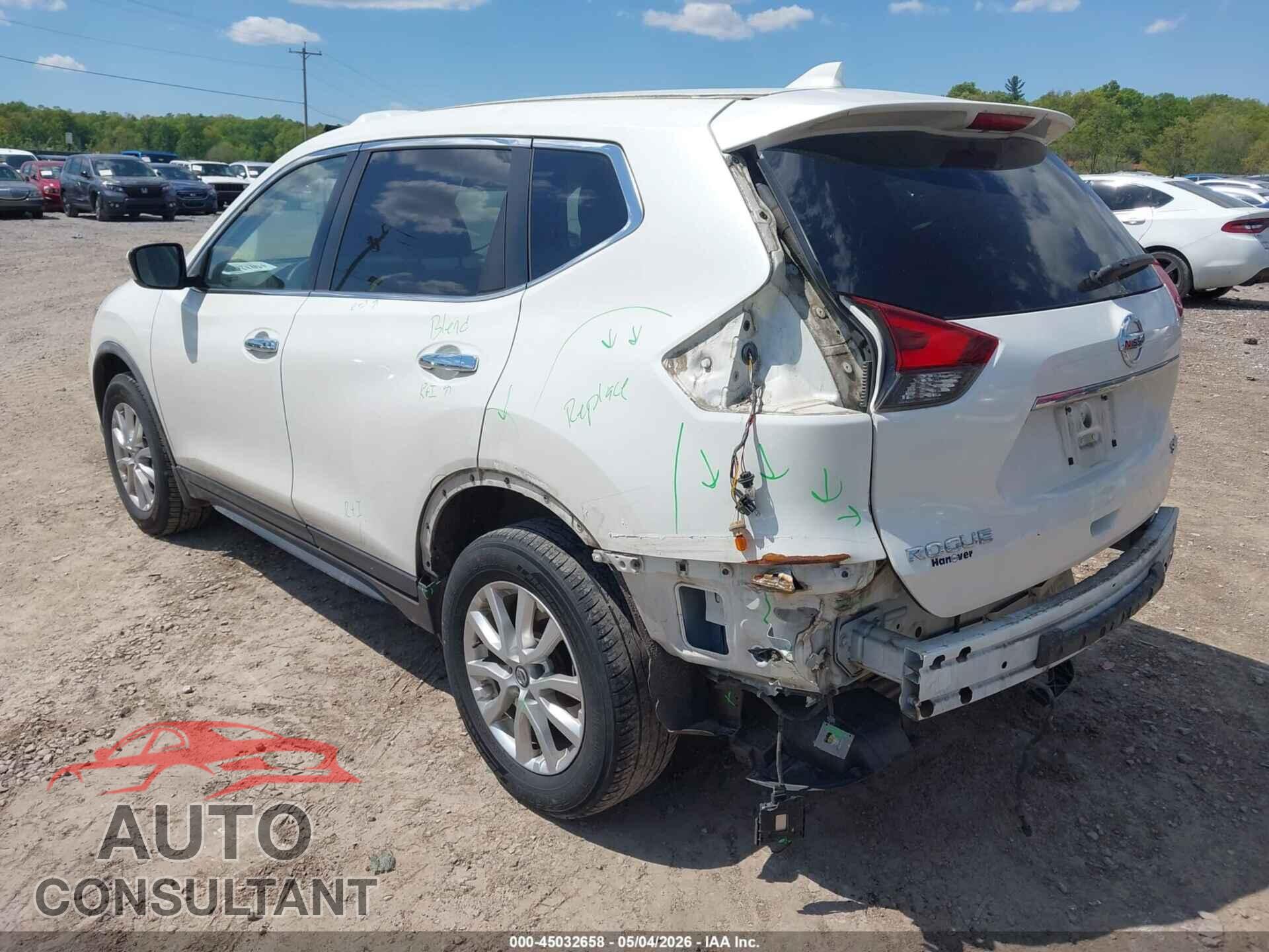 NISSAN ROGUE 2018 - KNMAT2MV3JP612490