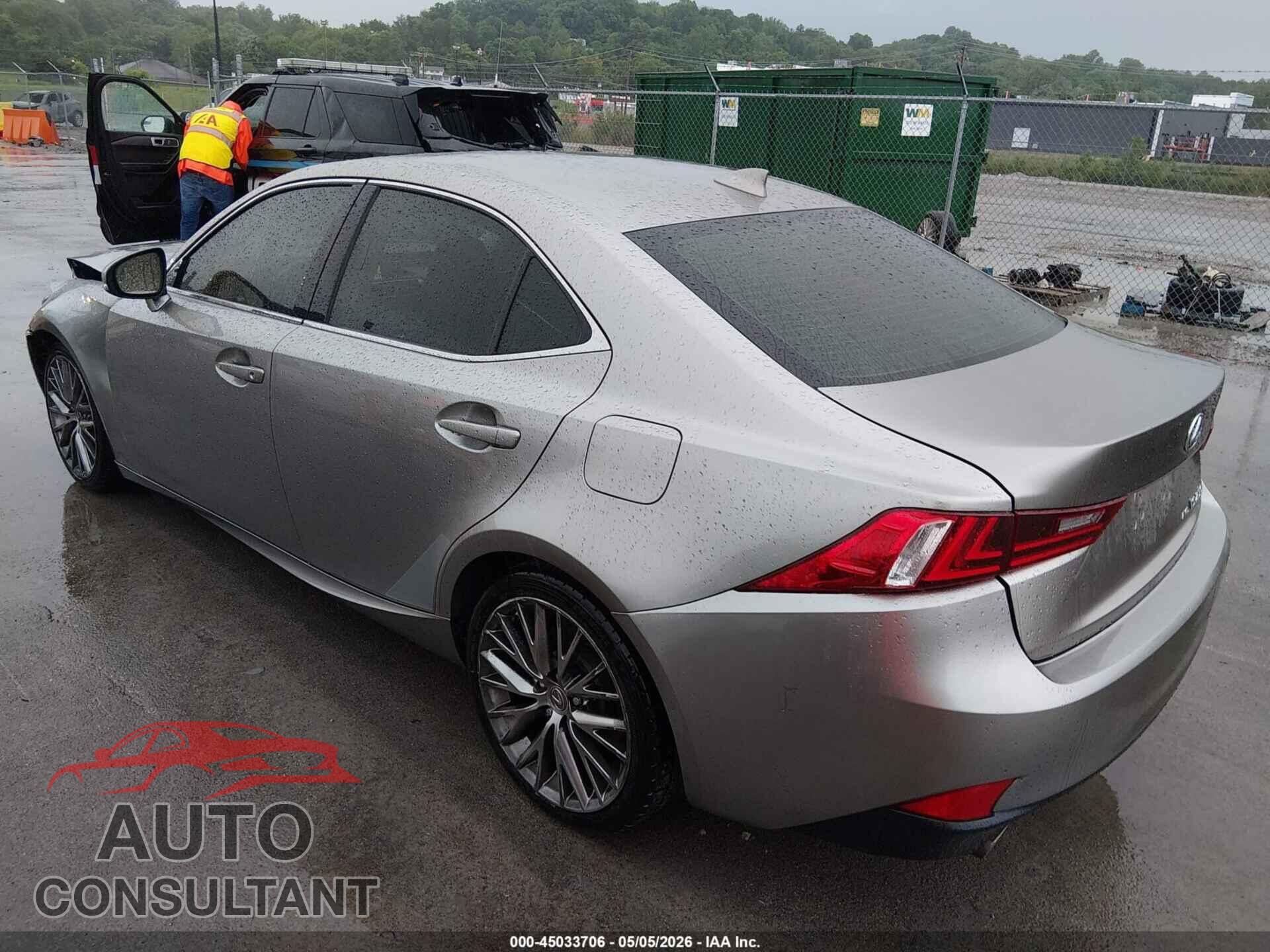 LEXUS IS 250 2015 - JTHCF1D25F5026214
